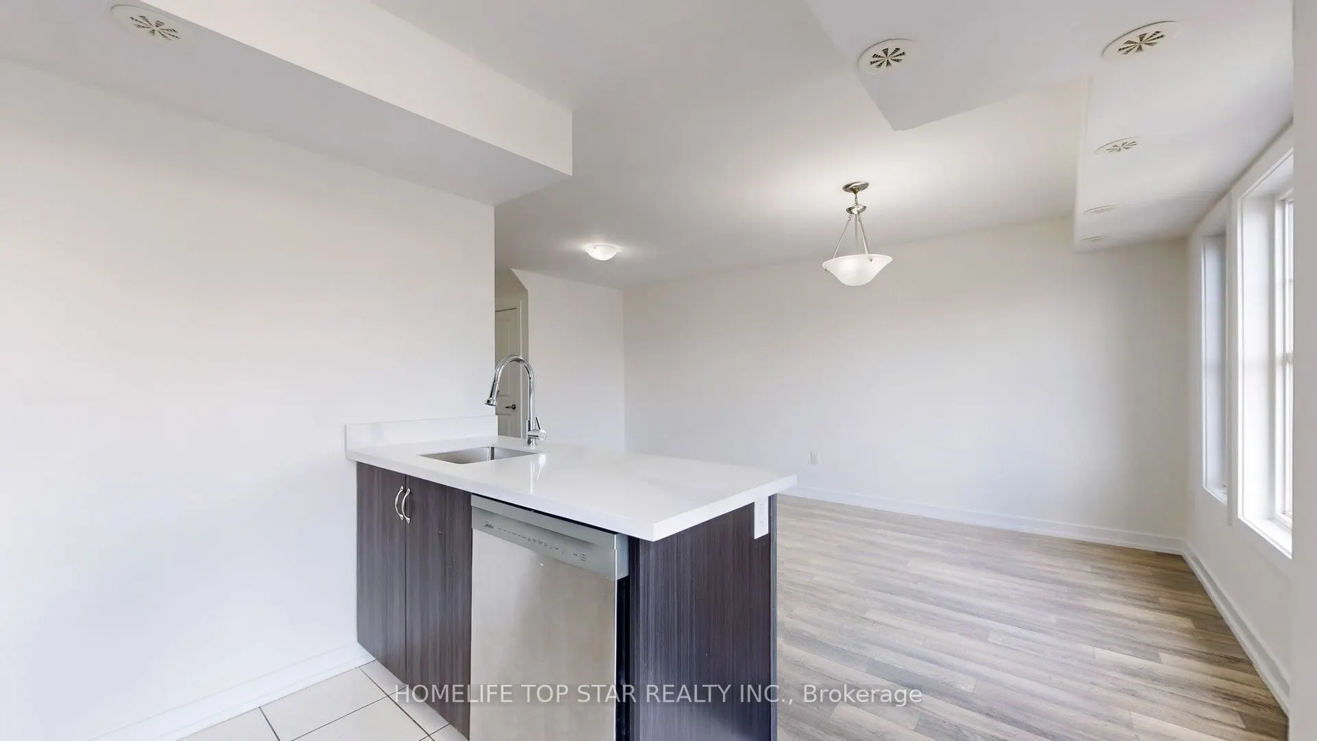 2315 Sheppard Ave West Avenue, #60
