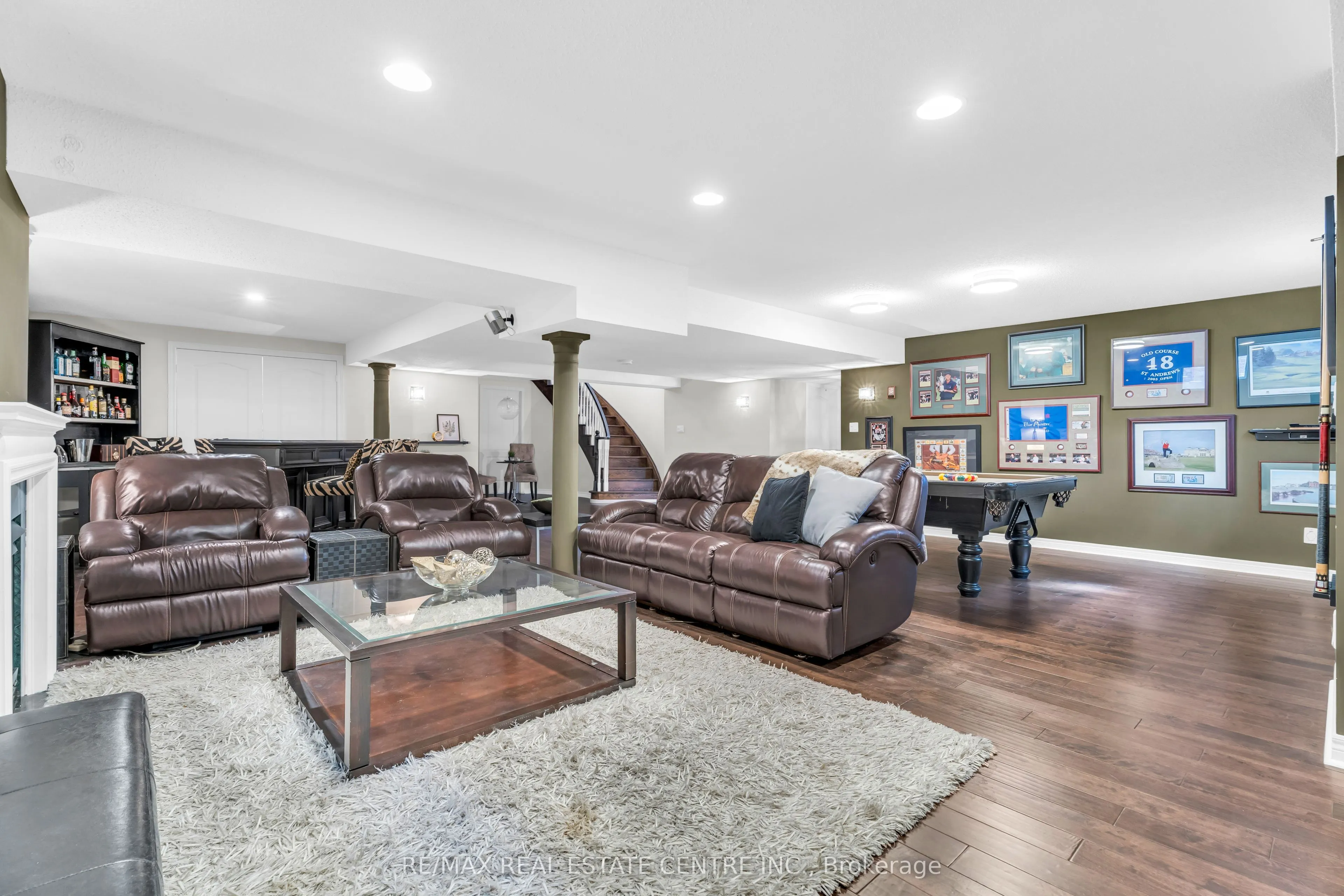 34 North Ridge Crescent