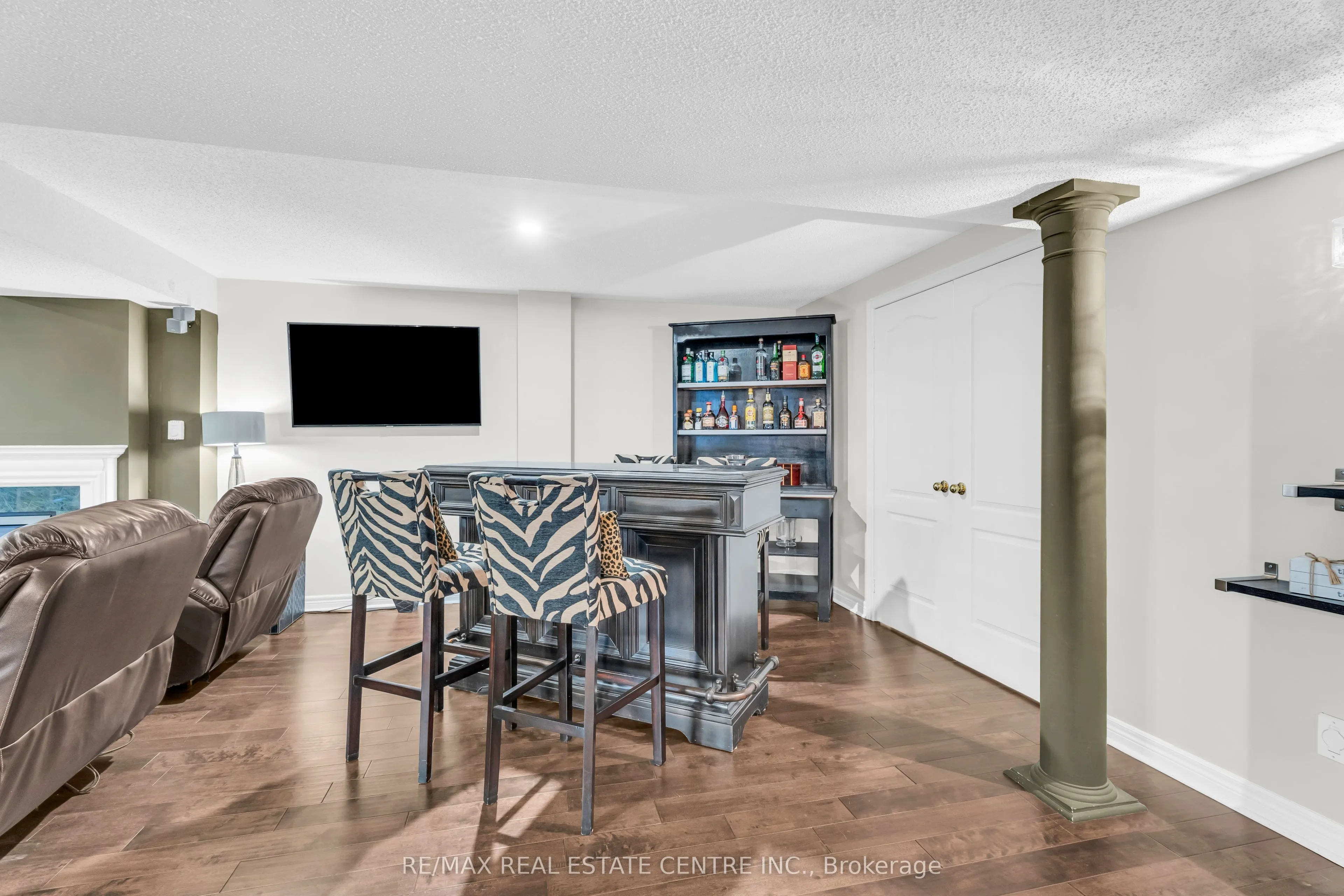 34 North Ridge Crescent