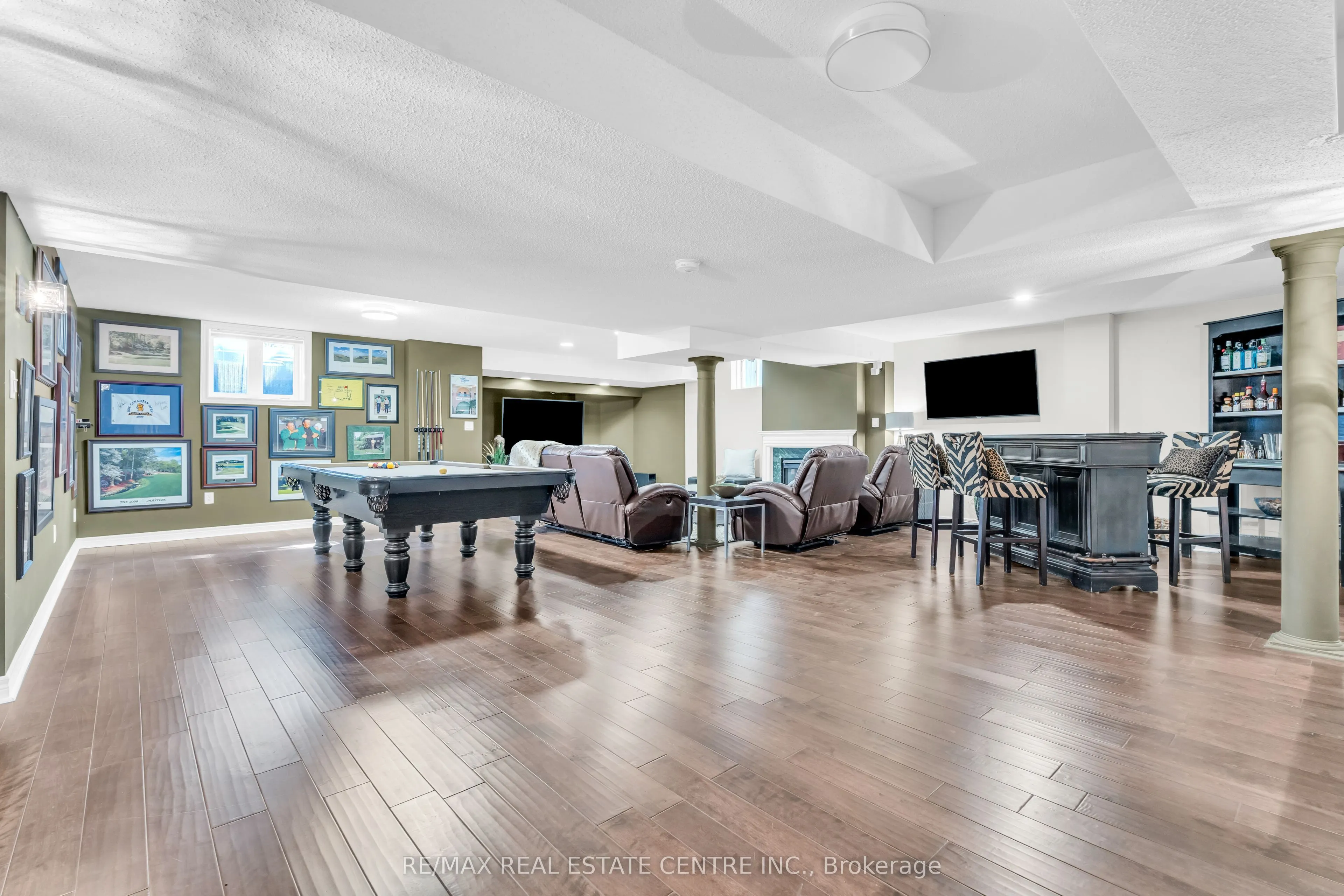 34 North Ridge Crescent