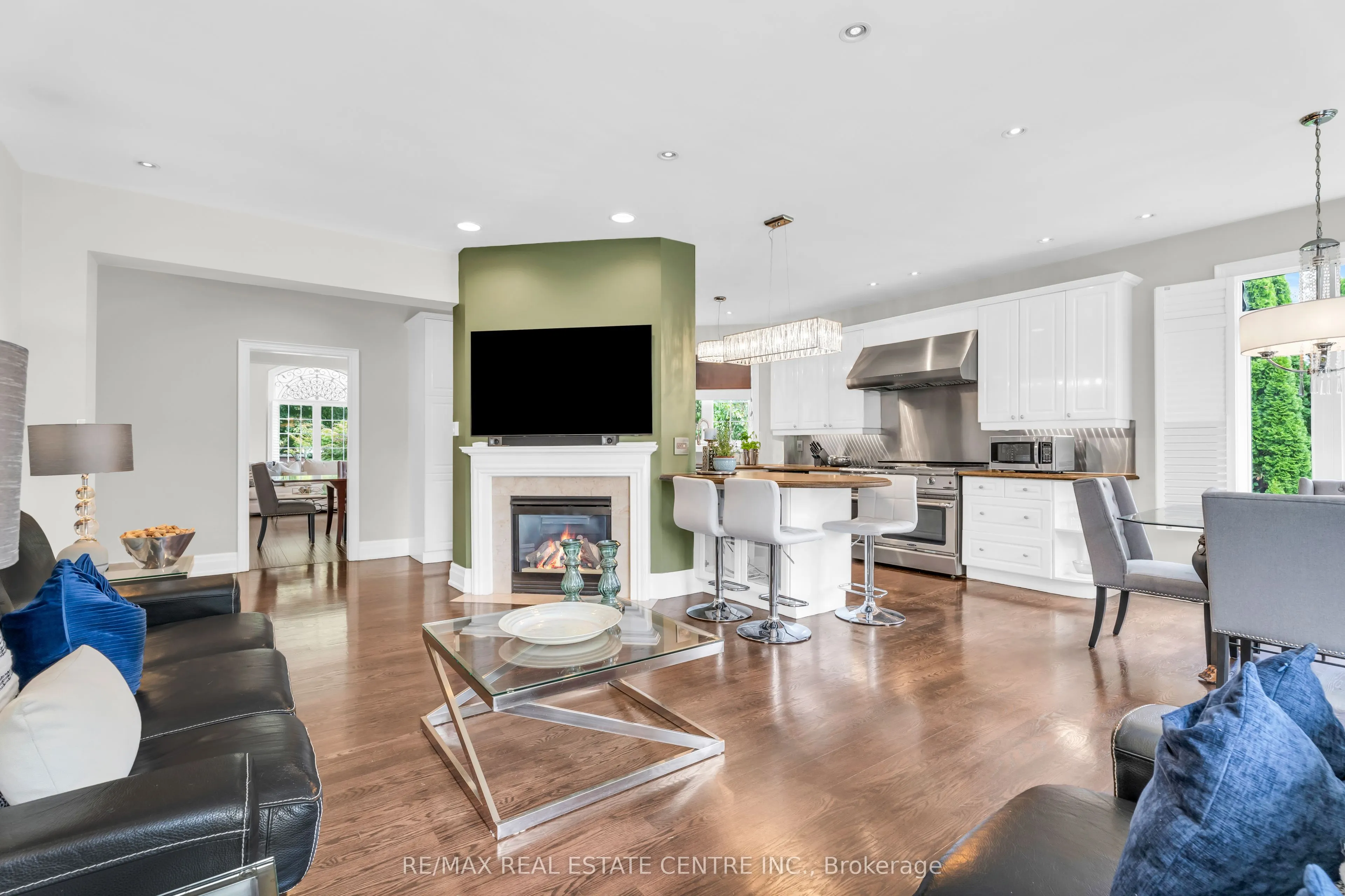 34 North Ridge Crescent