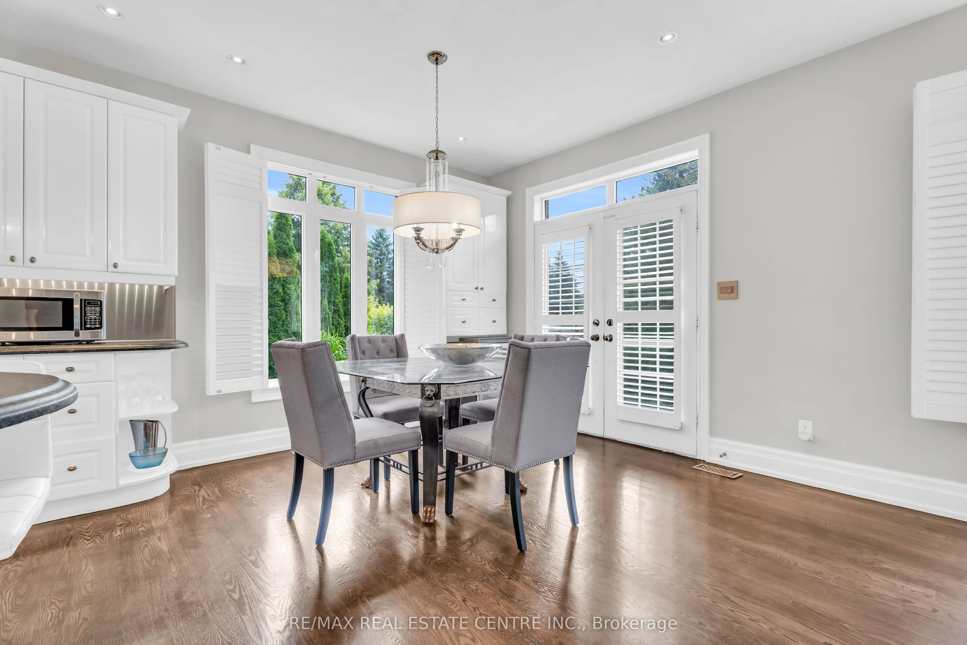34 North Ridge Crescent