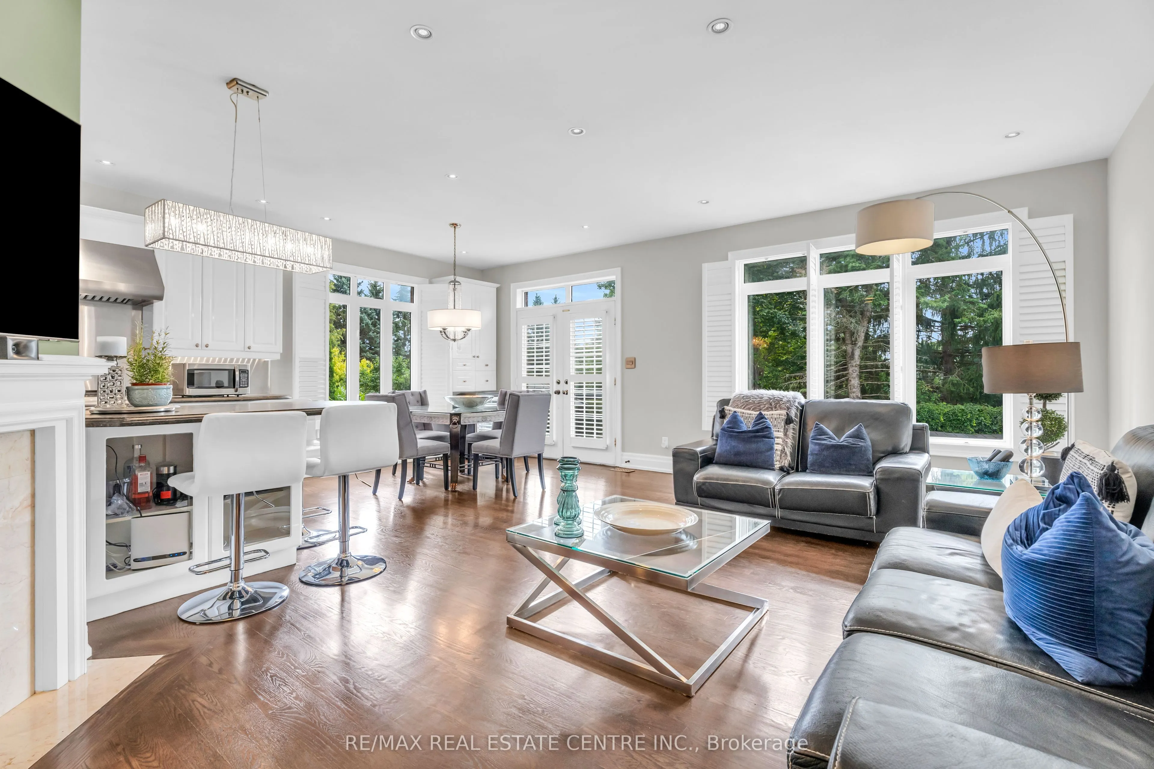 34 North Ridge Crescent