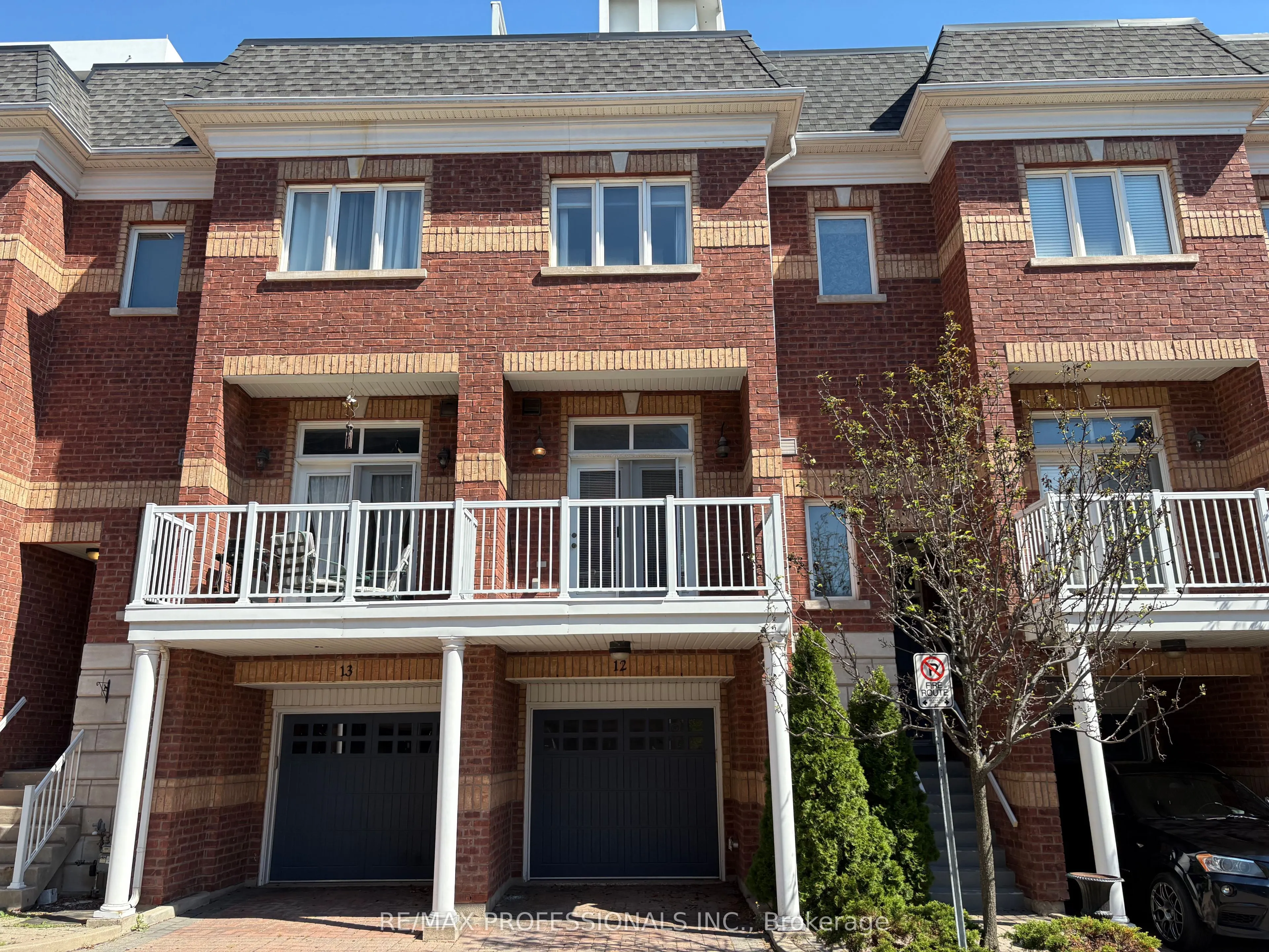 120 Bronte Road, #12