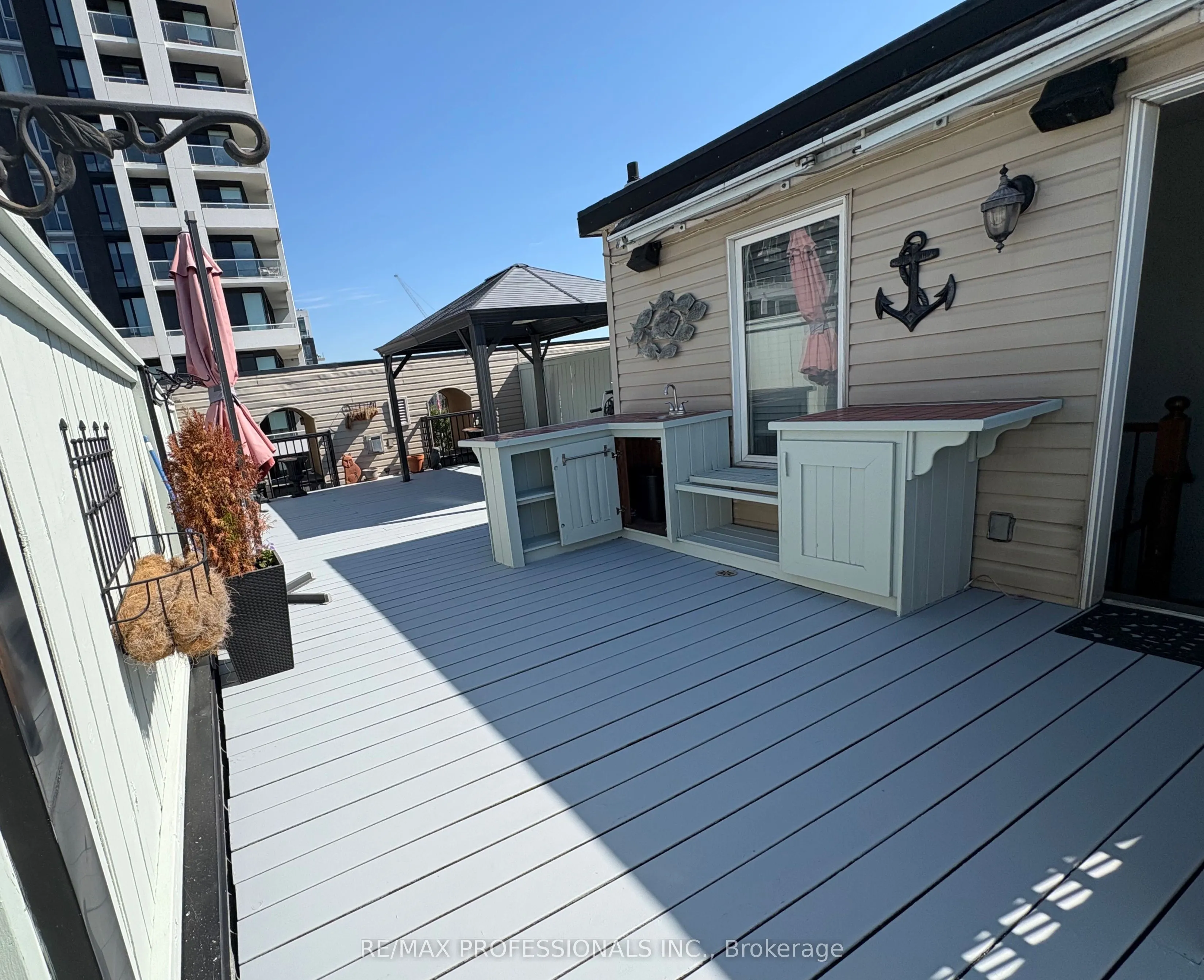 120 Bronte Road, #12