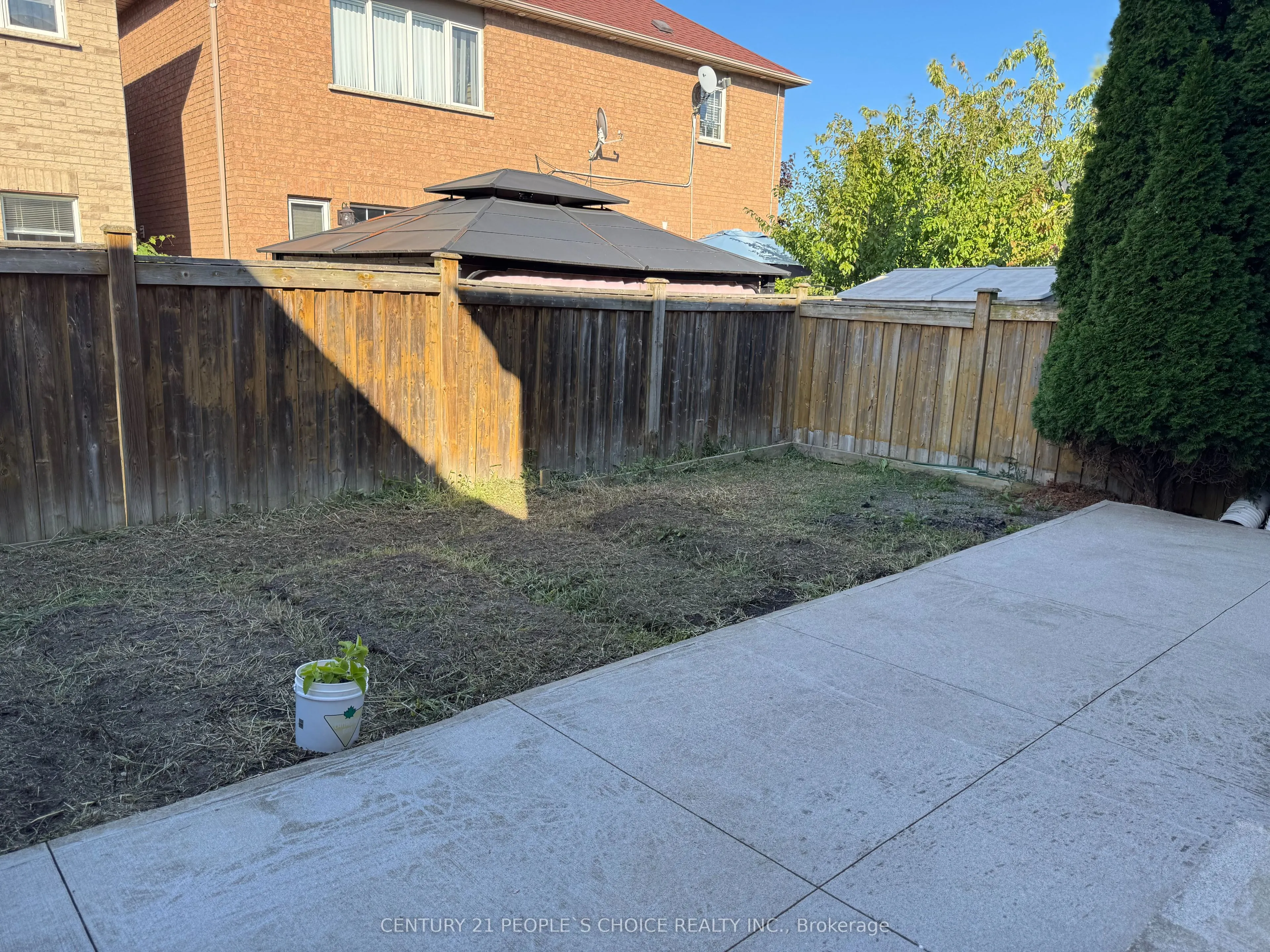 124 Heartleaf Crescent