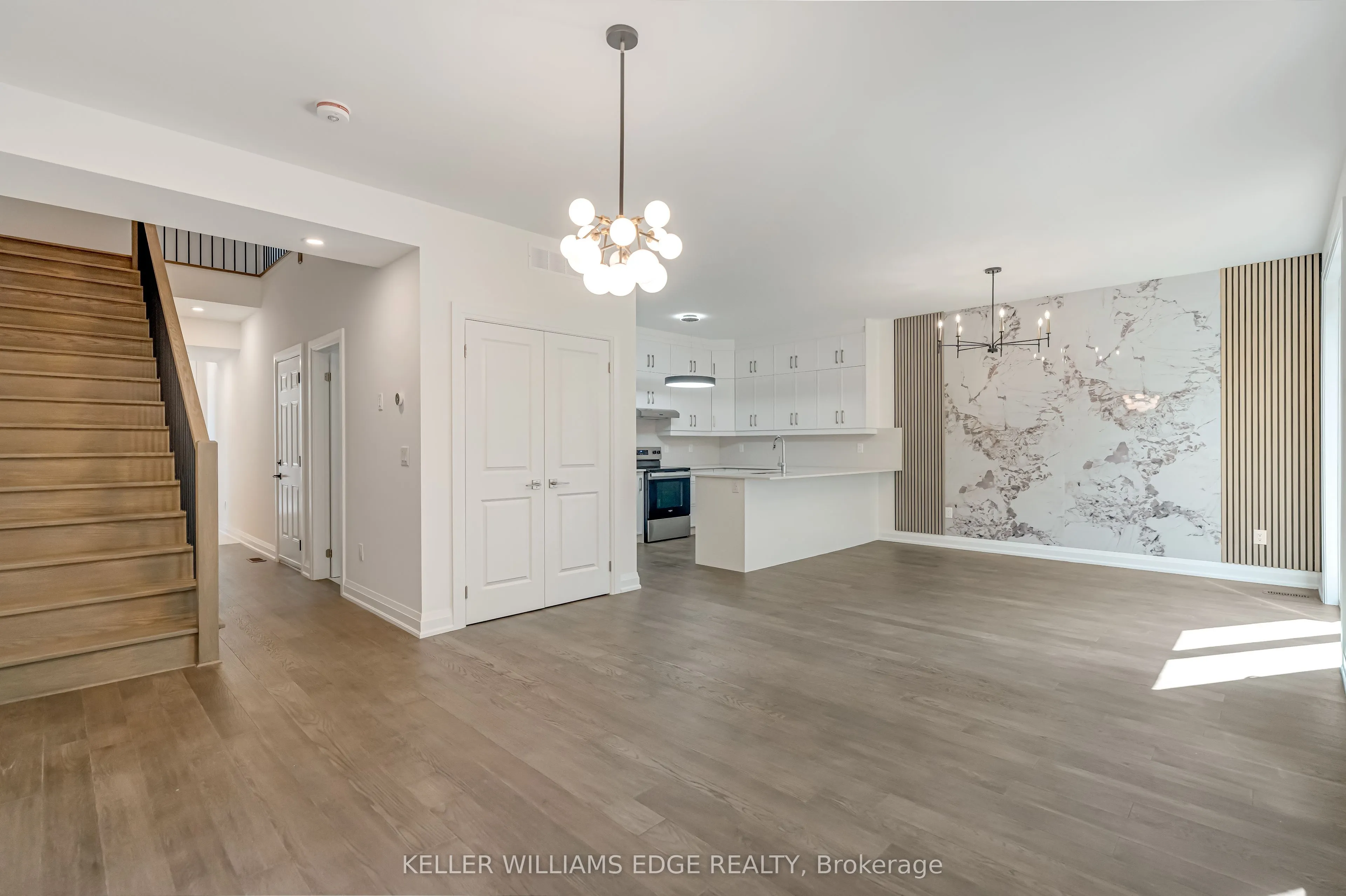2154 Walkers Line, #2