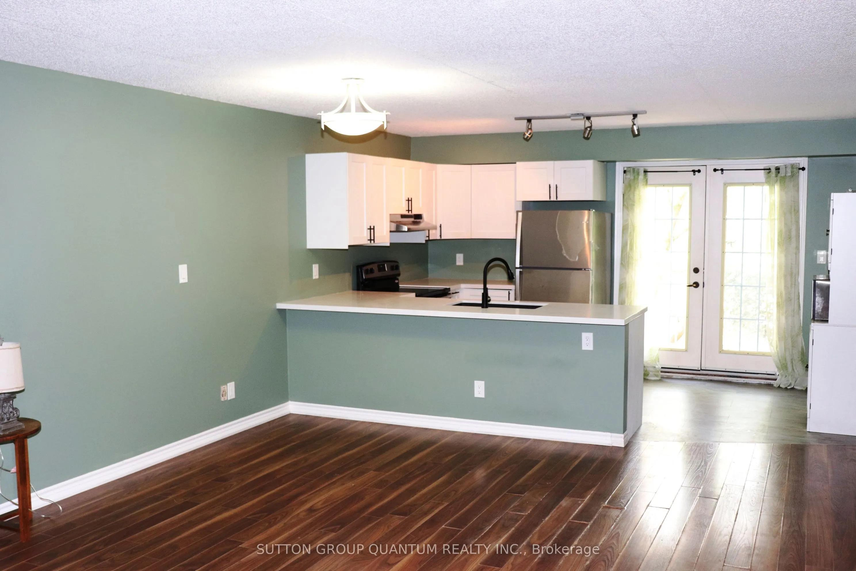 4025 Kilmer Drive N, #301