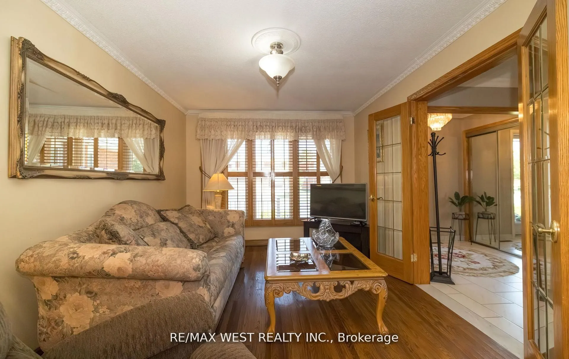 52 Amantine Crescent