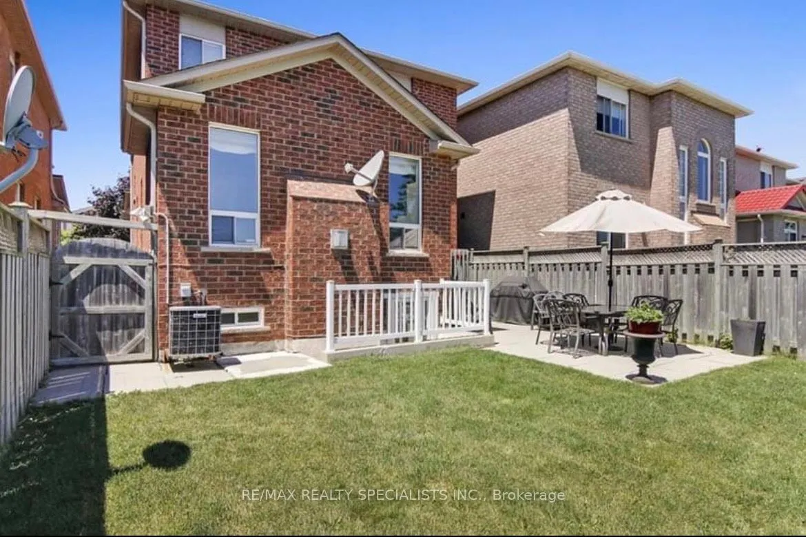 824 Ledbury Crescent, #Bsmt