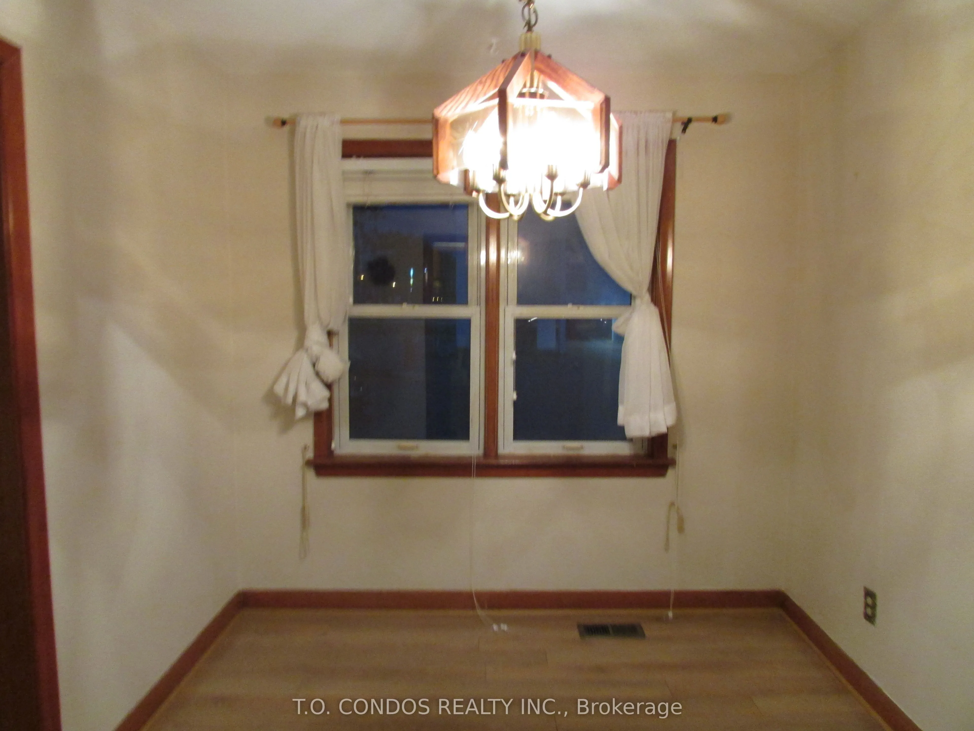 21 Black Creek Boulevard