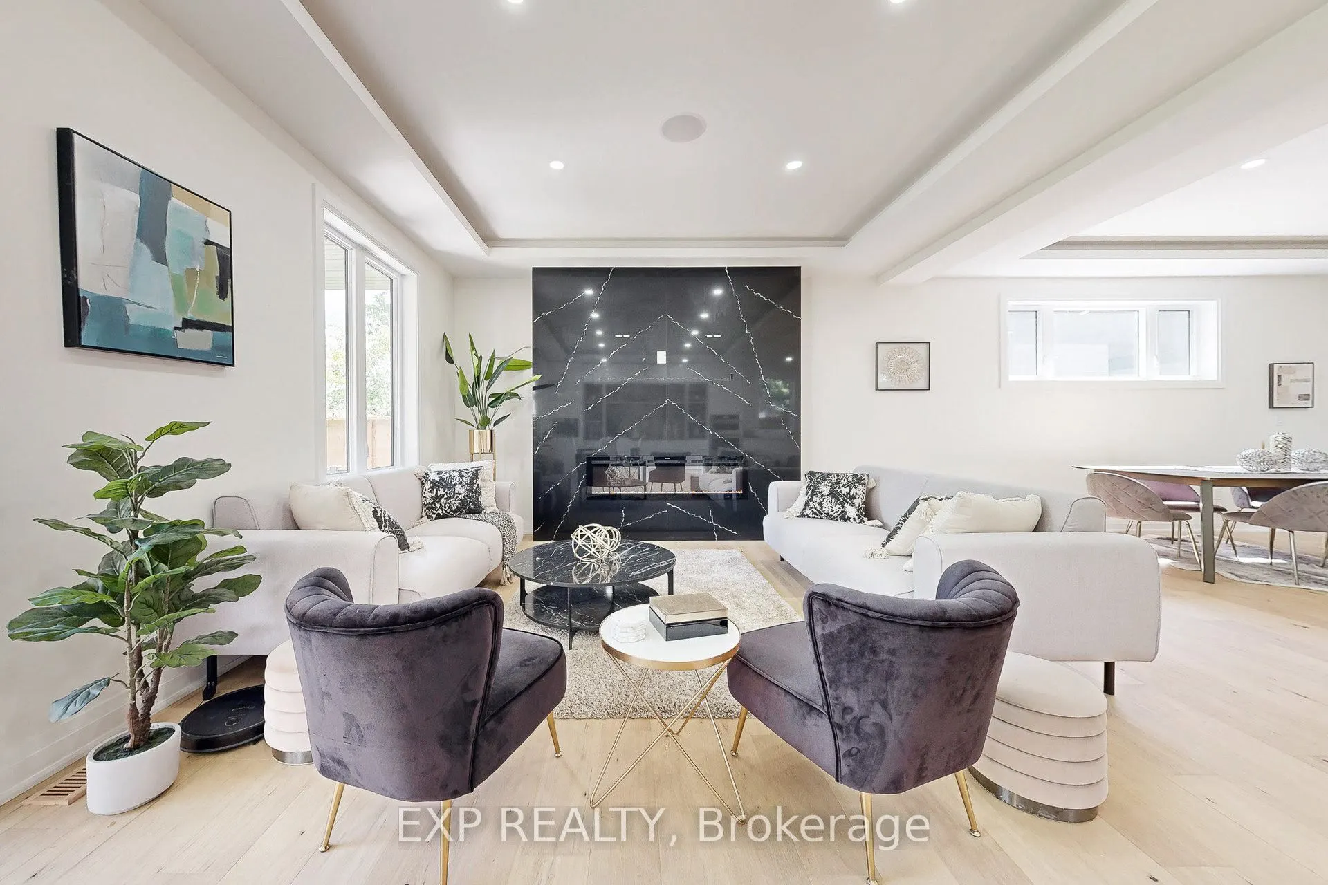 768 Montbeck Crescent