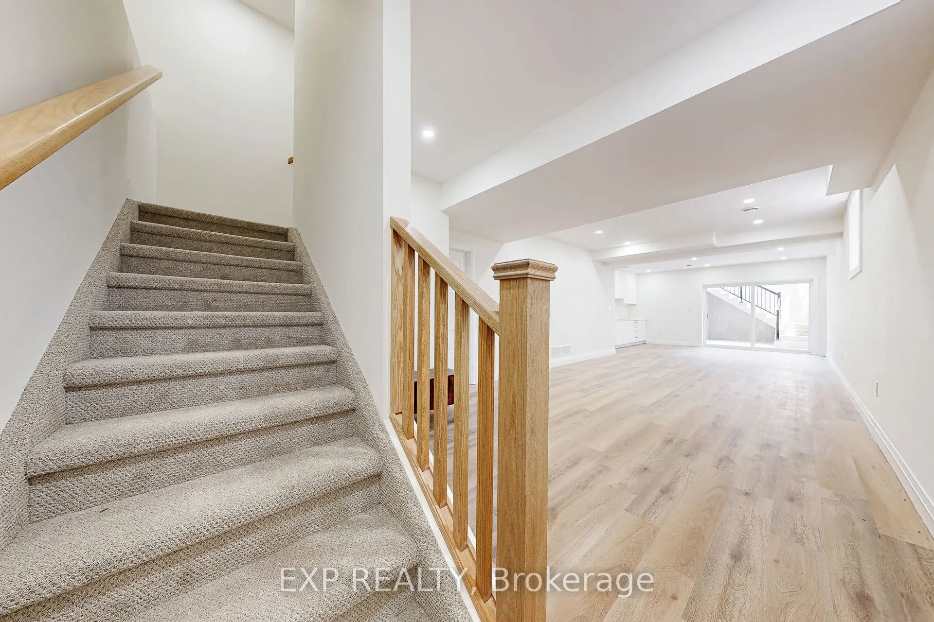 768 Montbeck Crescent
