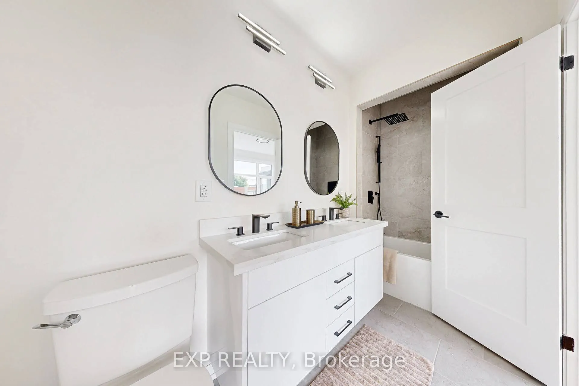768 Montbeck Crescent