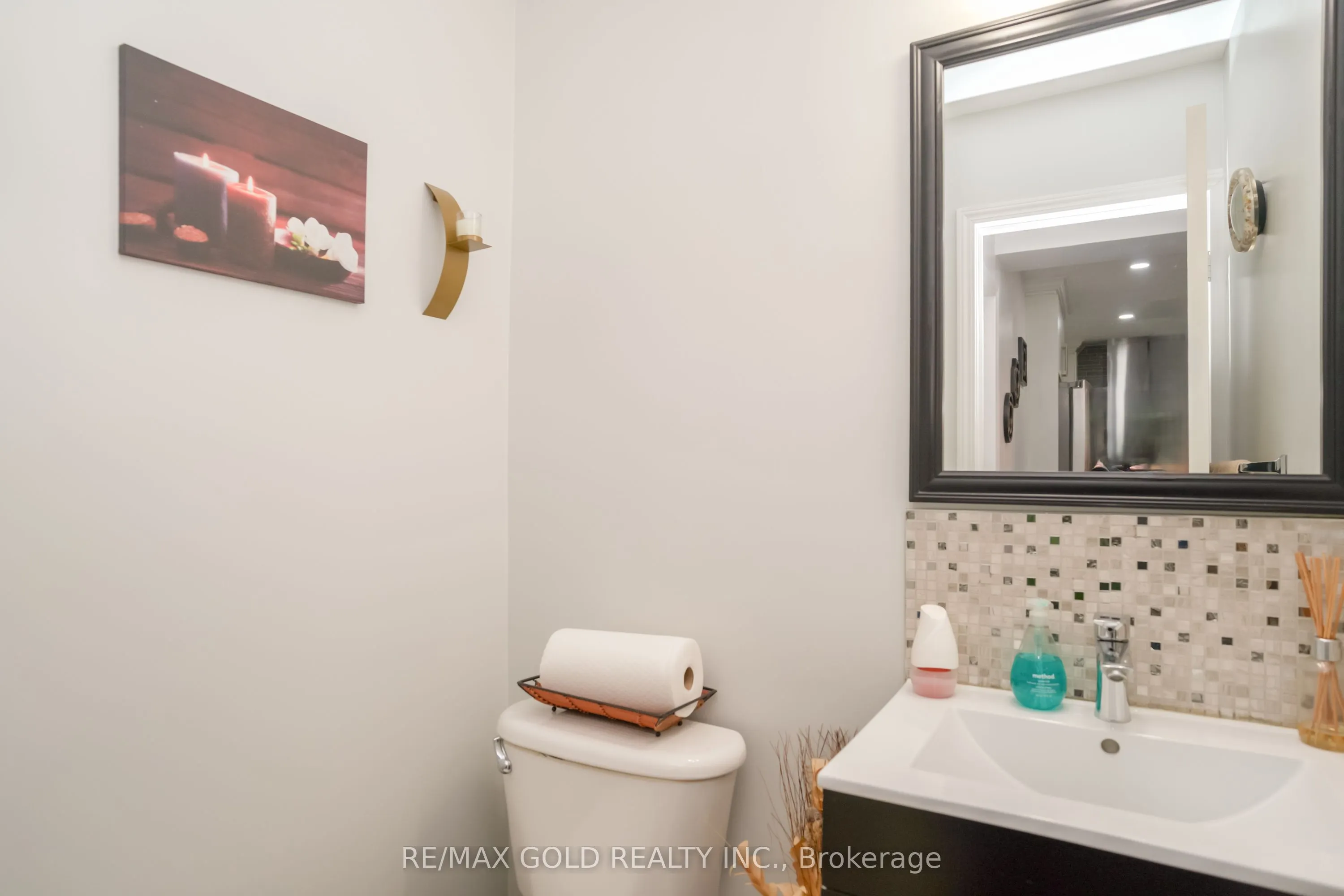 7563 Langworthy Drive