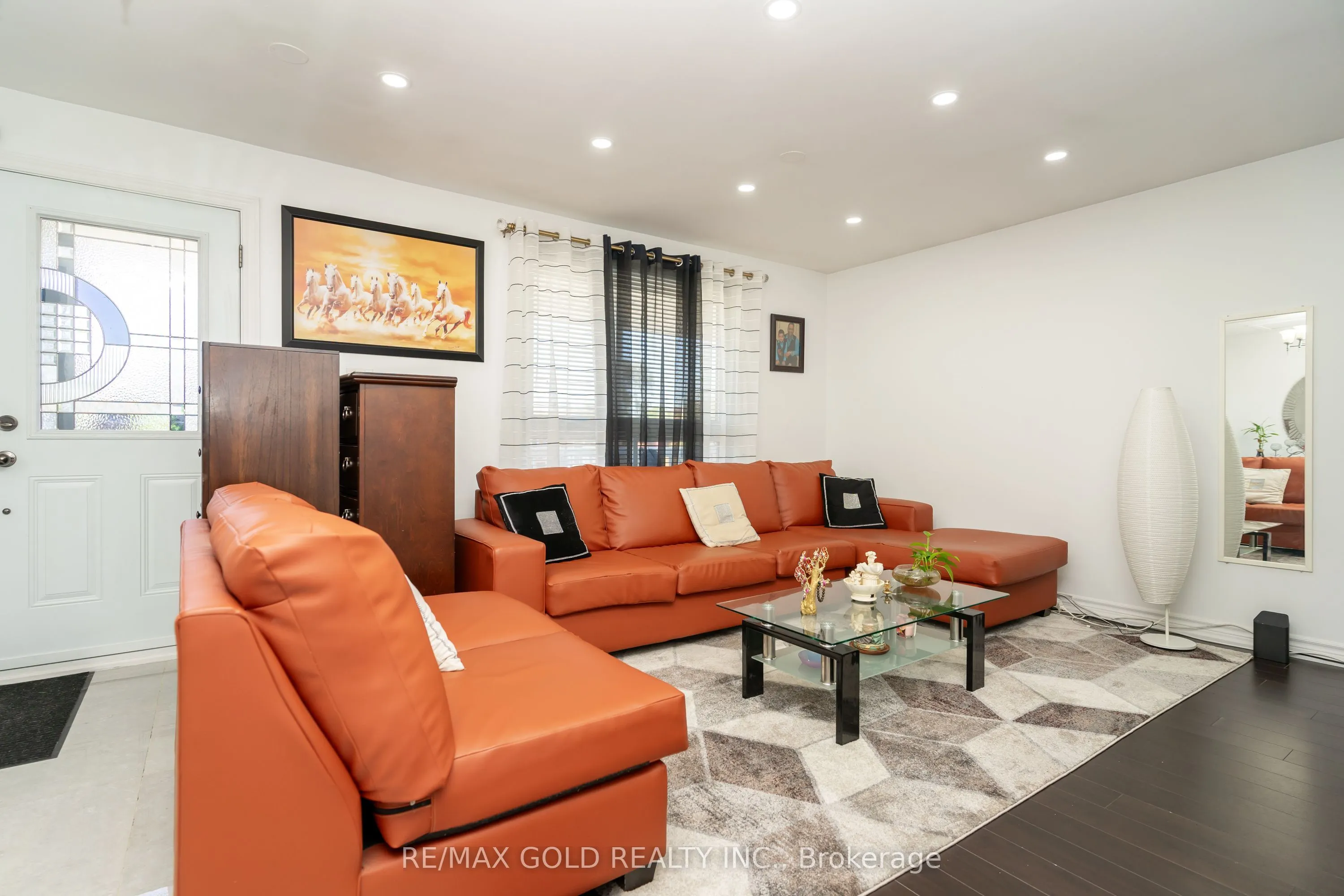 7563 Langworthy Drive