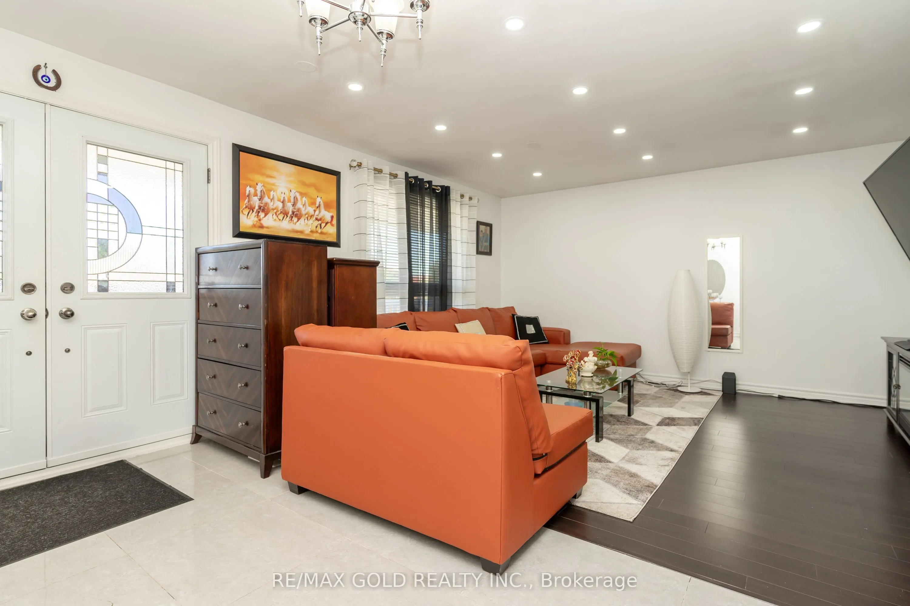 7563 Langworthy Drive