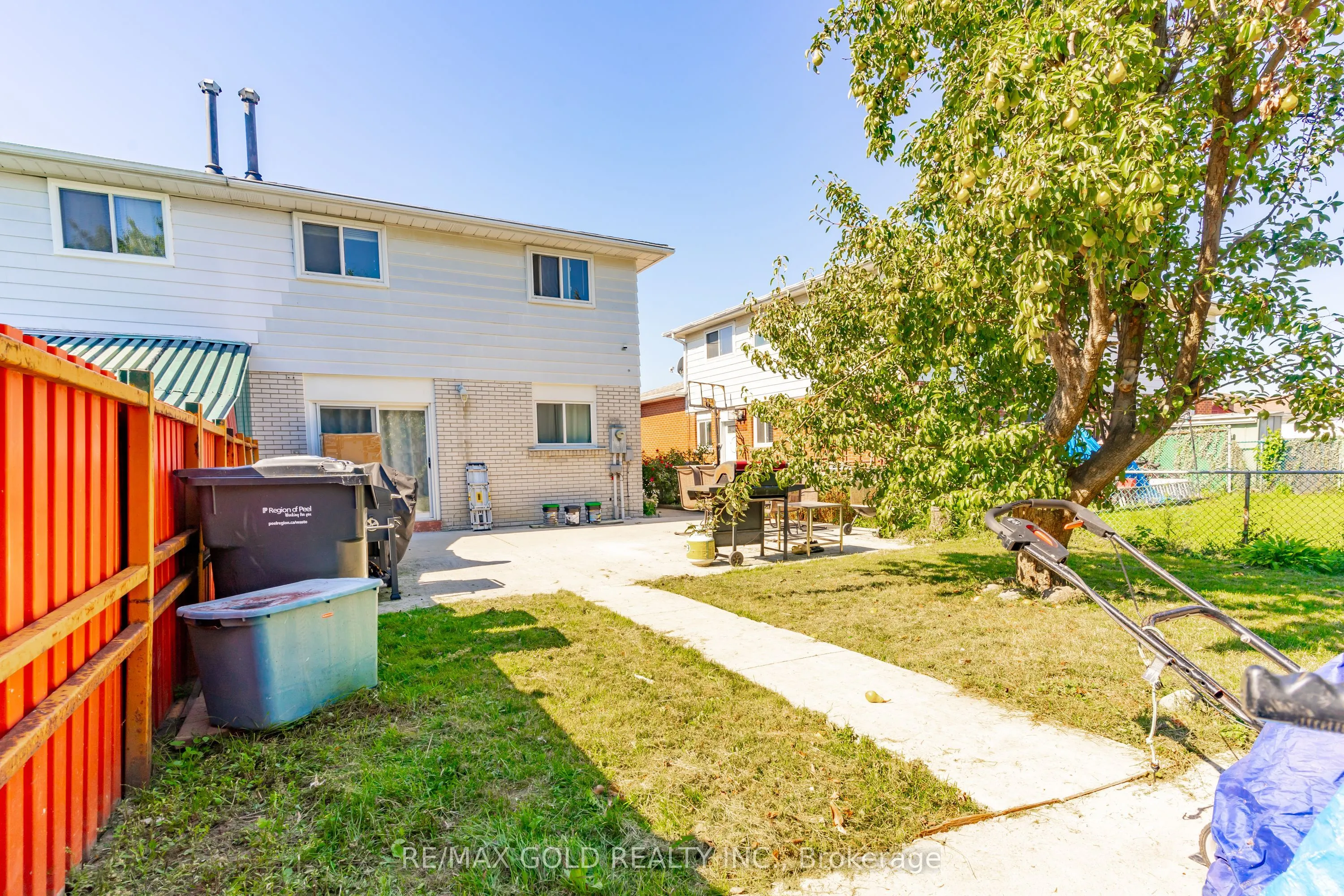 7563 Langworthy Drive