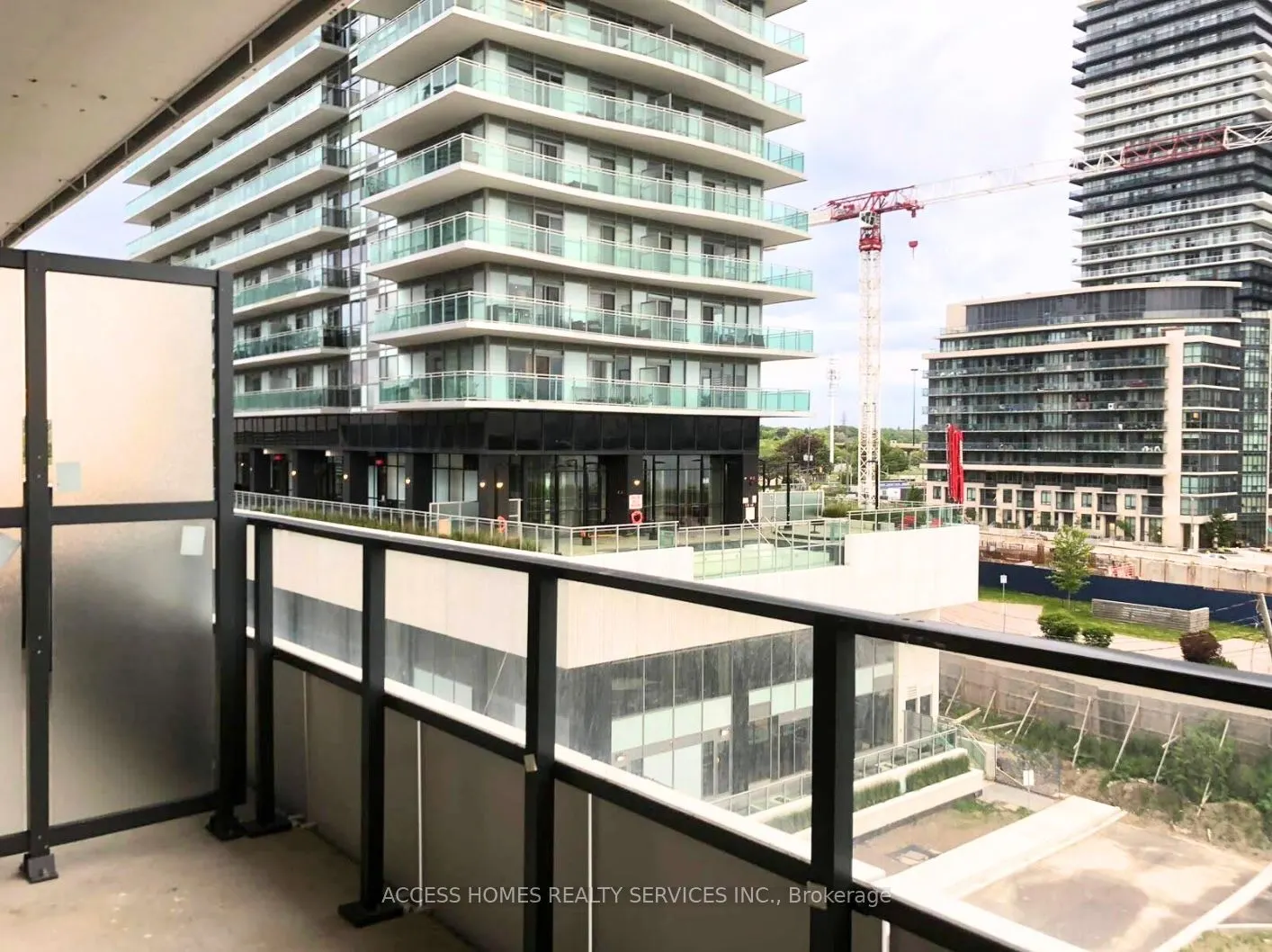 20 Shore Breeze Drive, #406