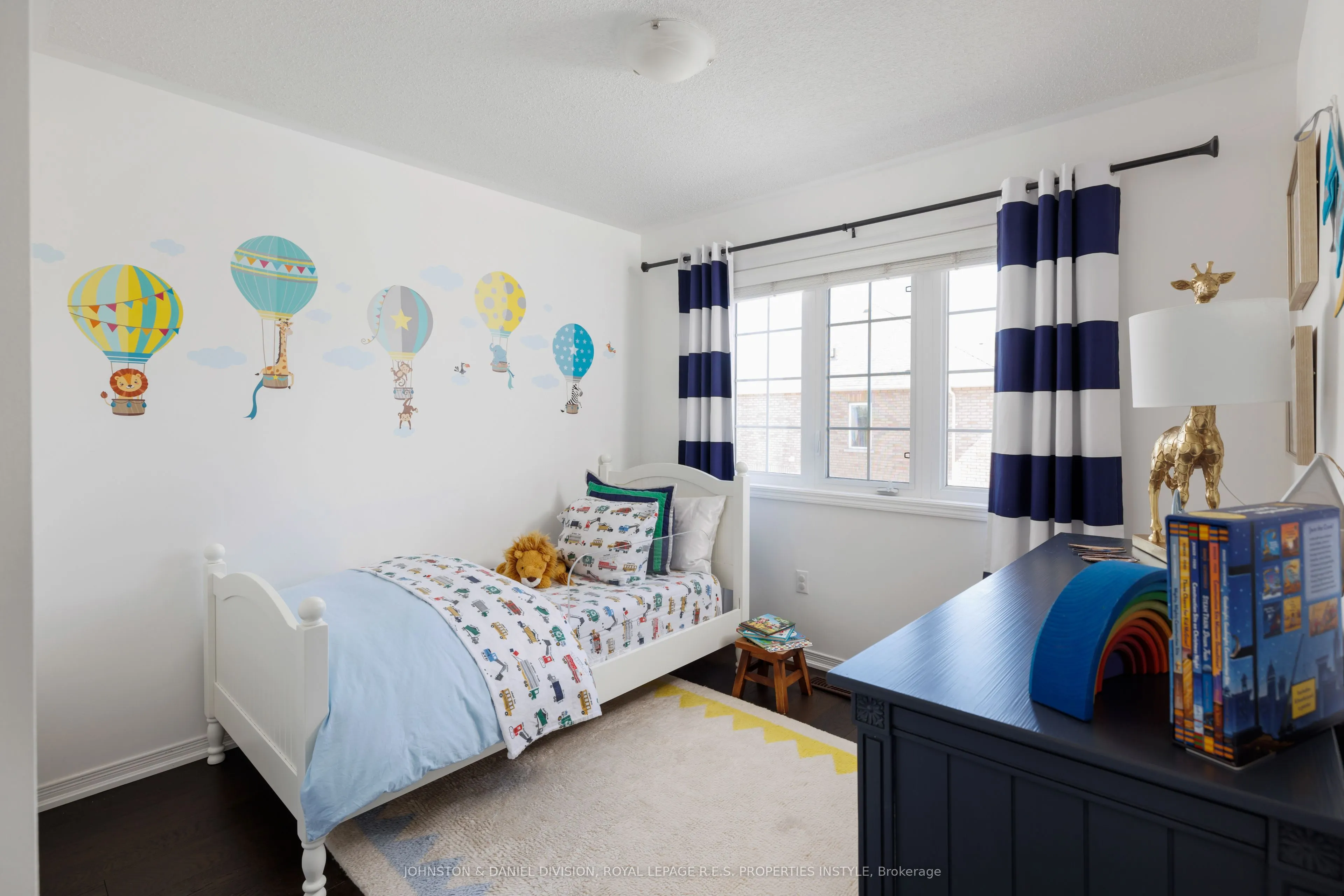 651 Farmstead Drive, #33
