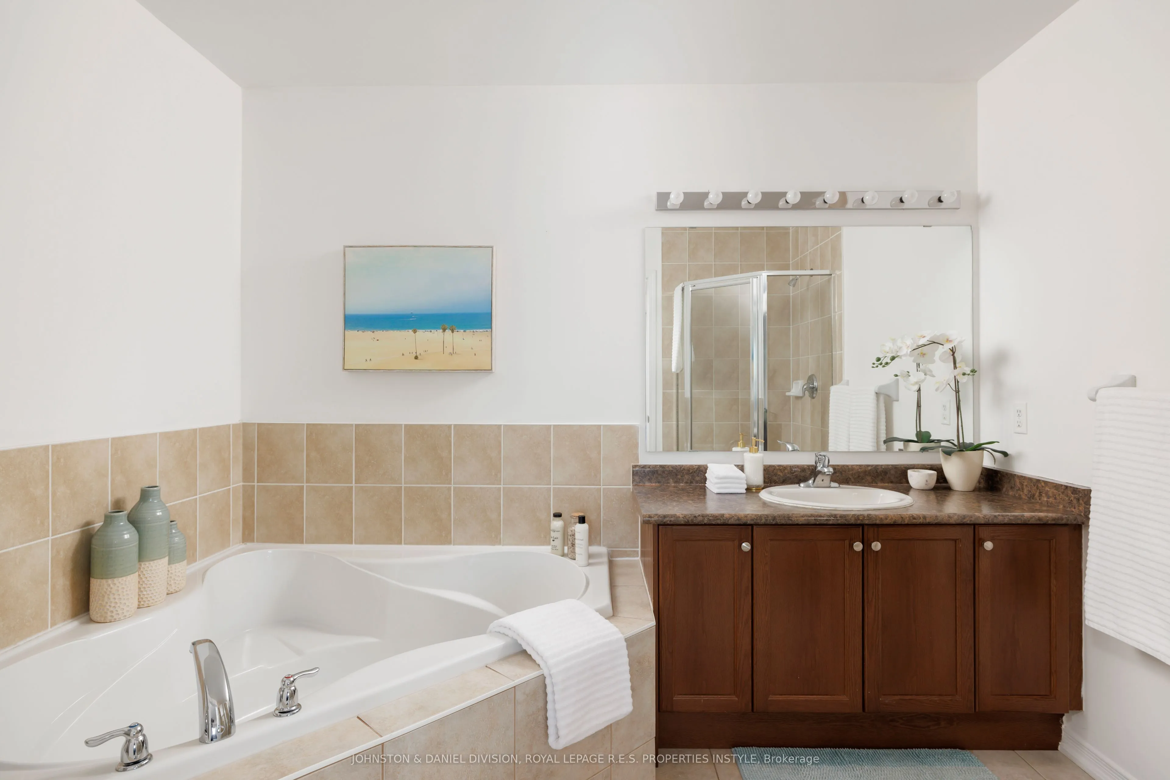 651 Farmstead Drive, #33