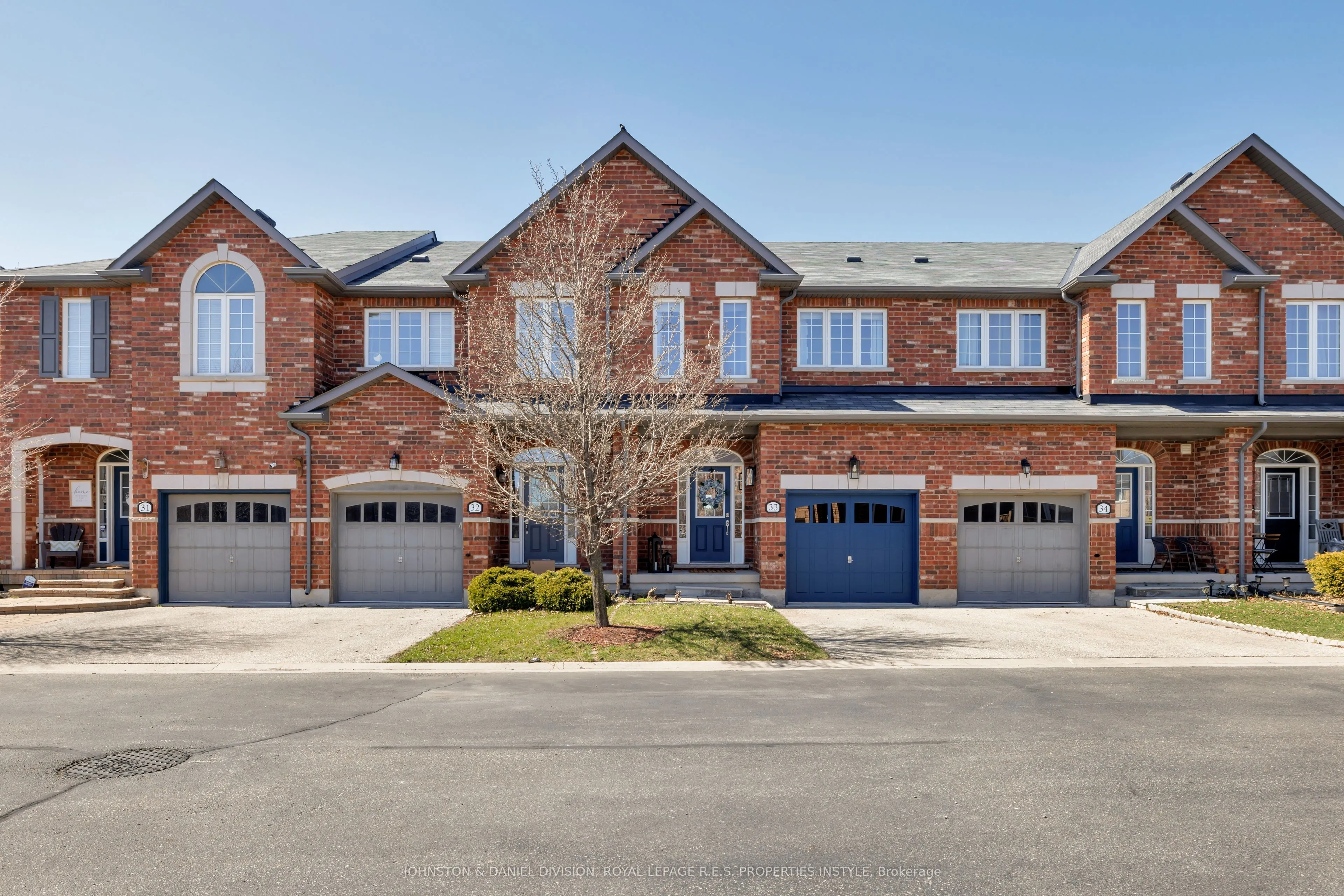 651 Farmstead Drive, #33