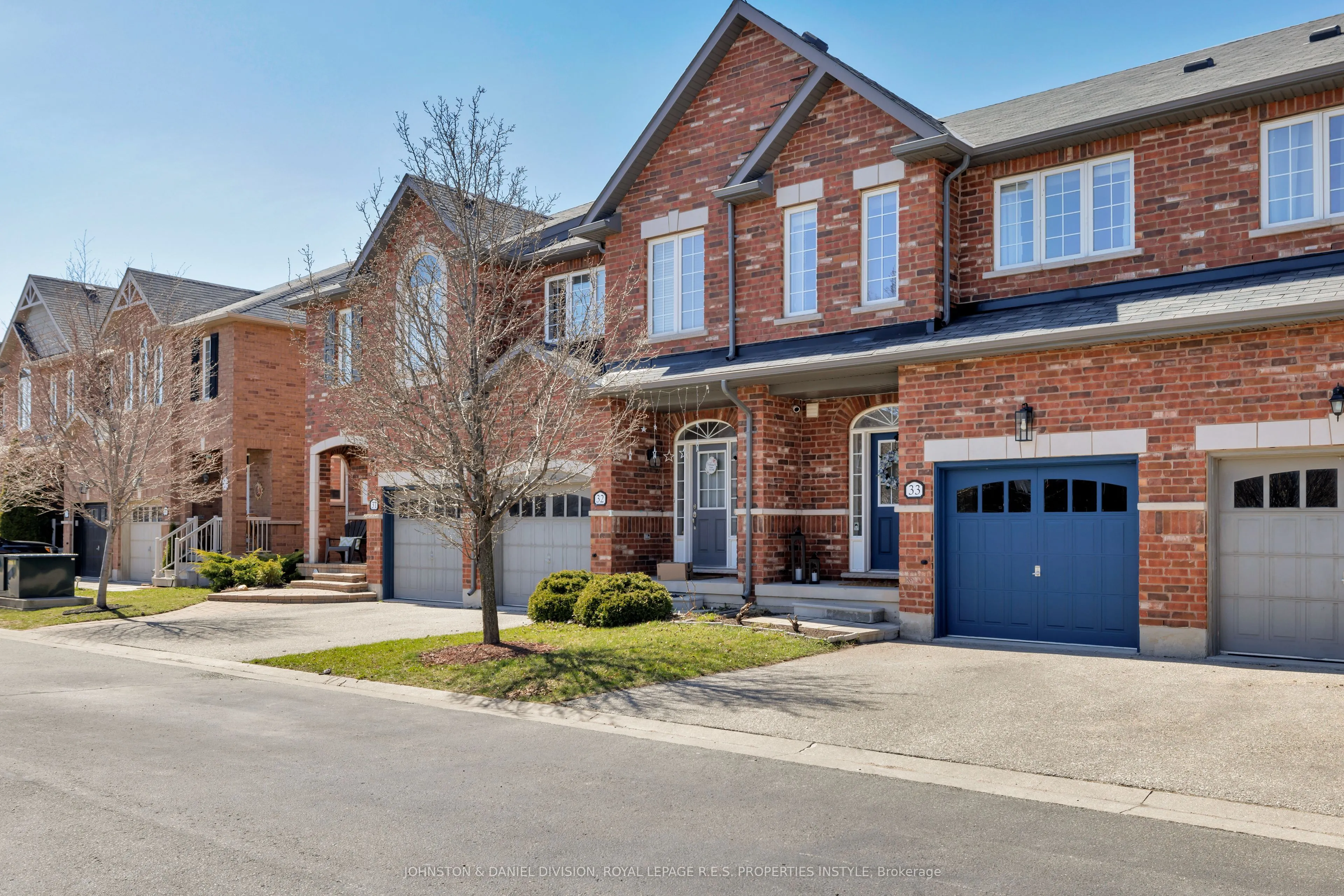 651 Farmstead Drive, #33