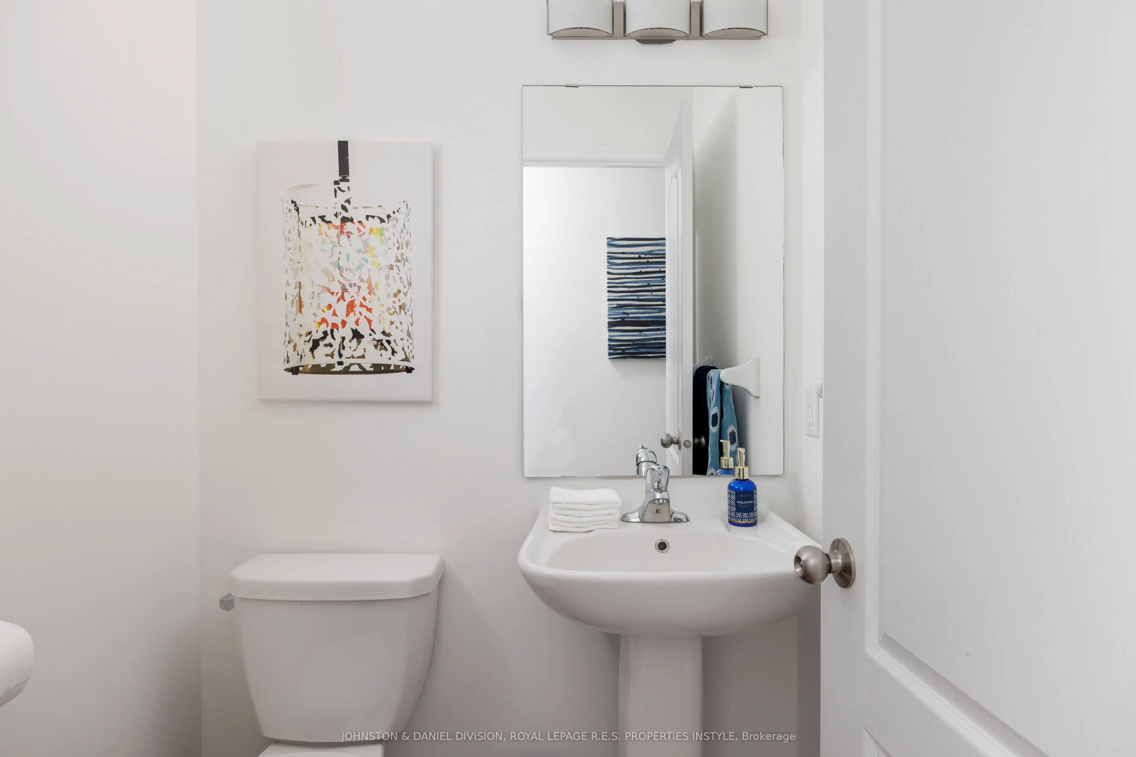 651 Farmstead Drive, #33