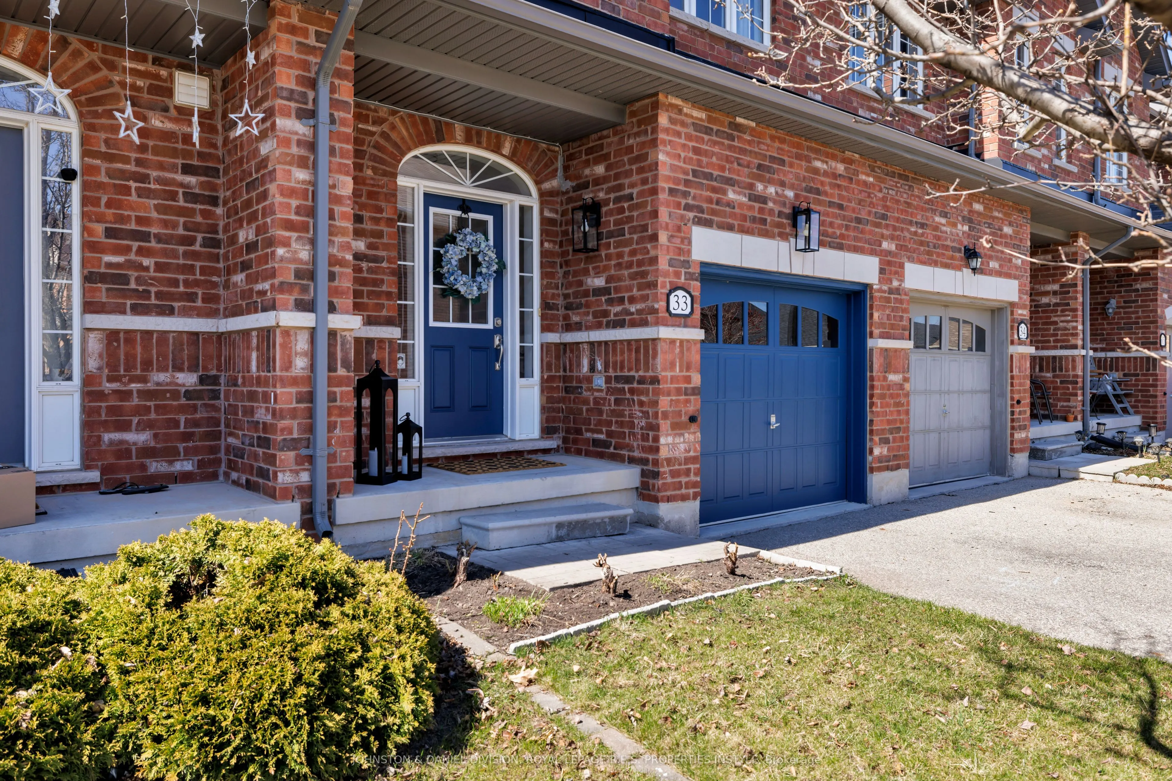 651 Farmstead Drive, #33
