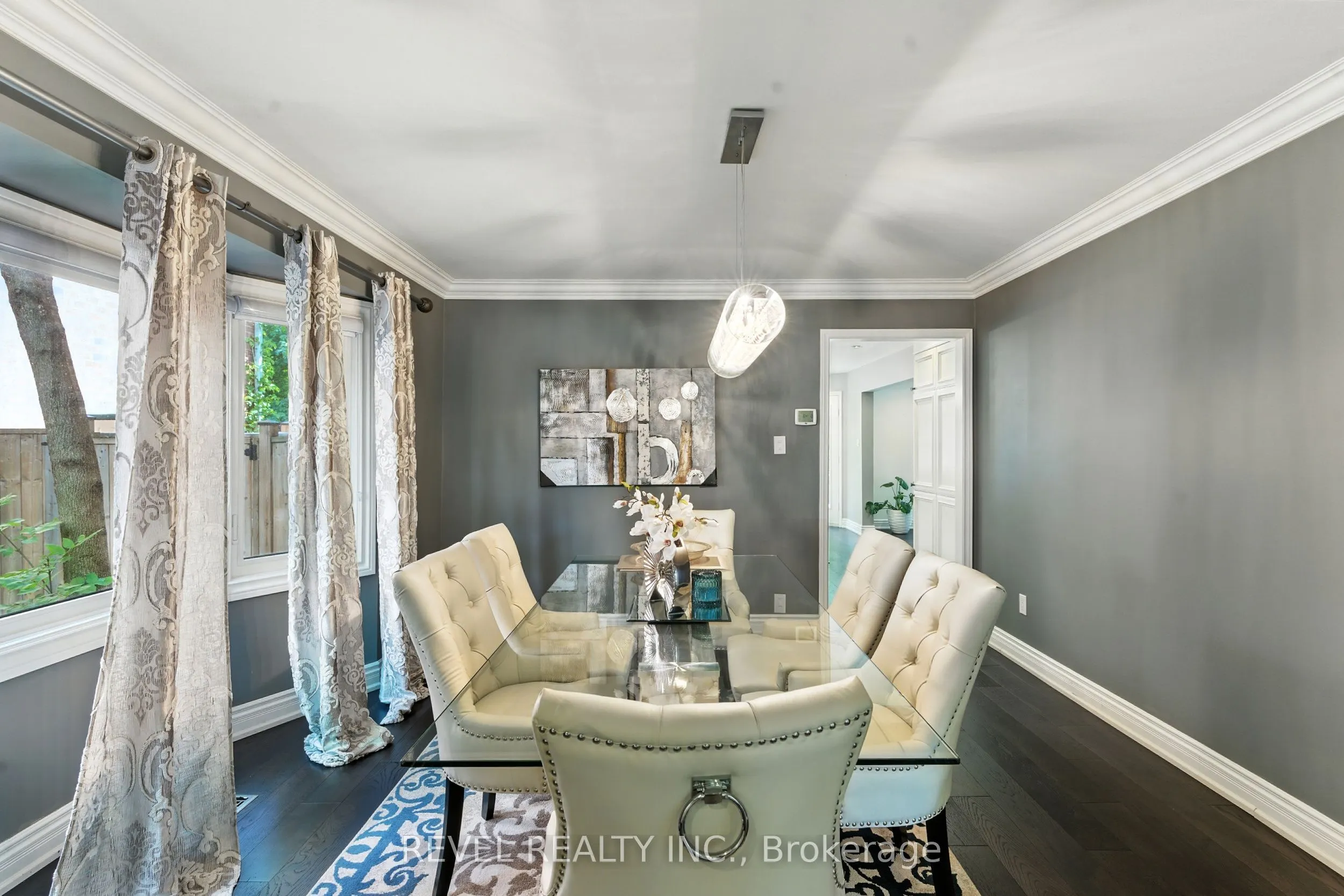1251 WHITE Lane