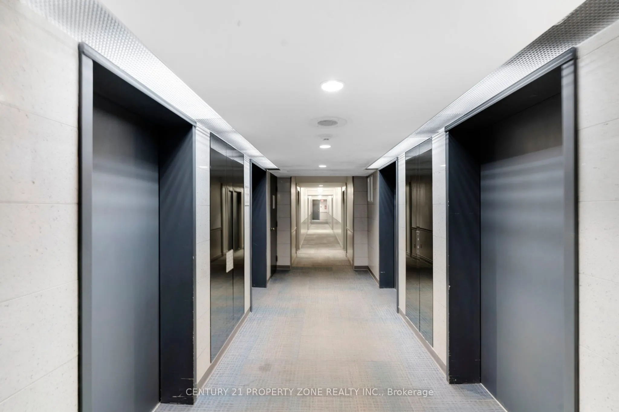 285 Enfield Place, #1911