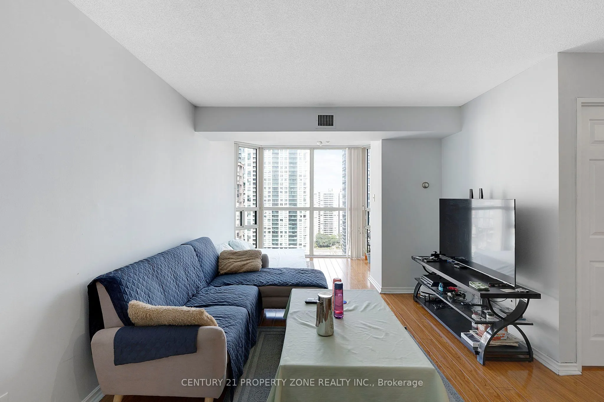 285 Enfield Place, #1911
