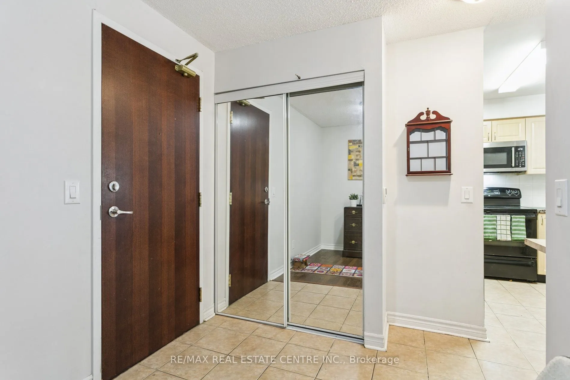 5 Michael Power Place, #304