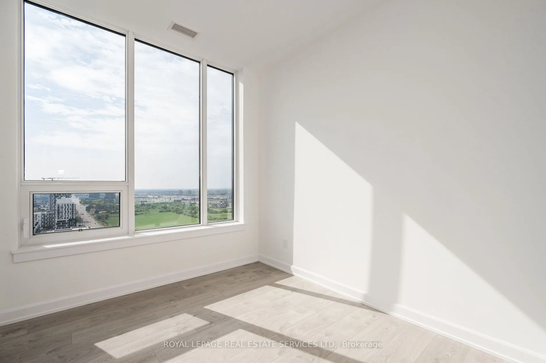 3220 William Coltson Avenue, #2201