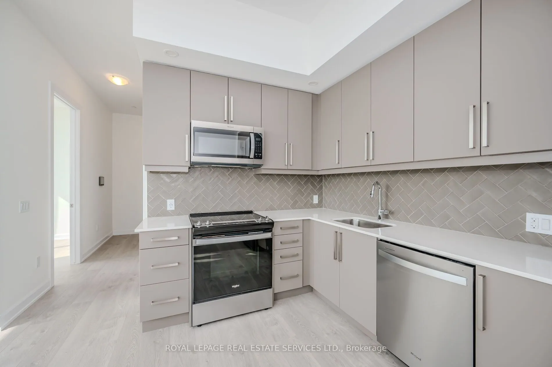 3220 William Coltson Avenue, #2201