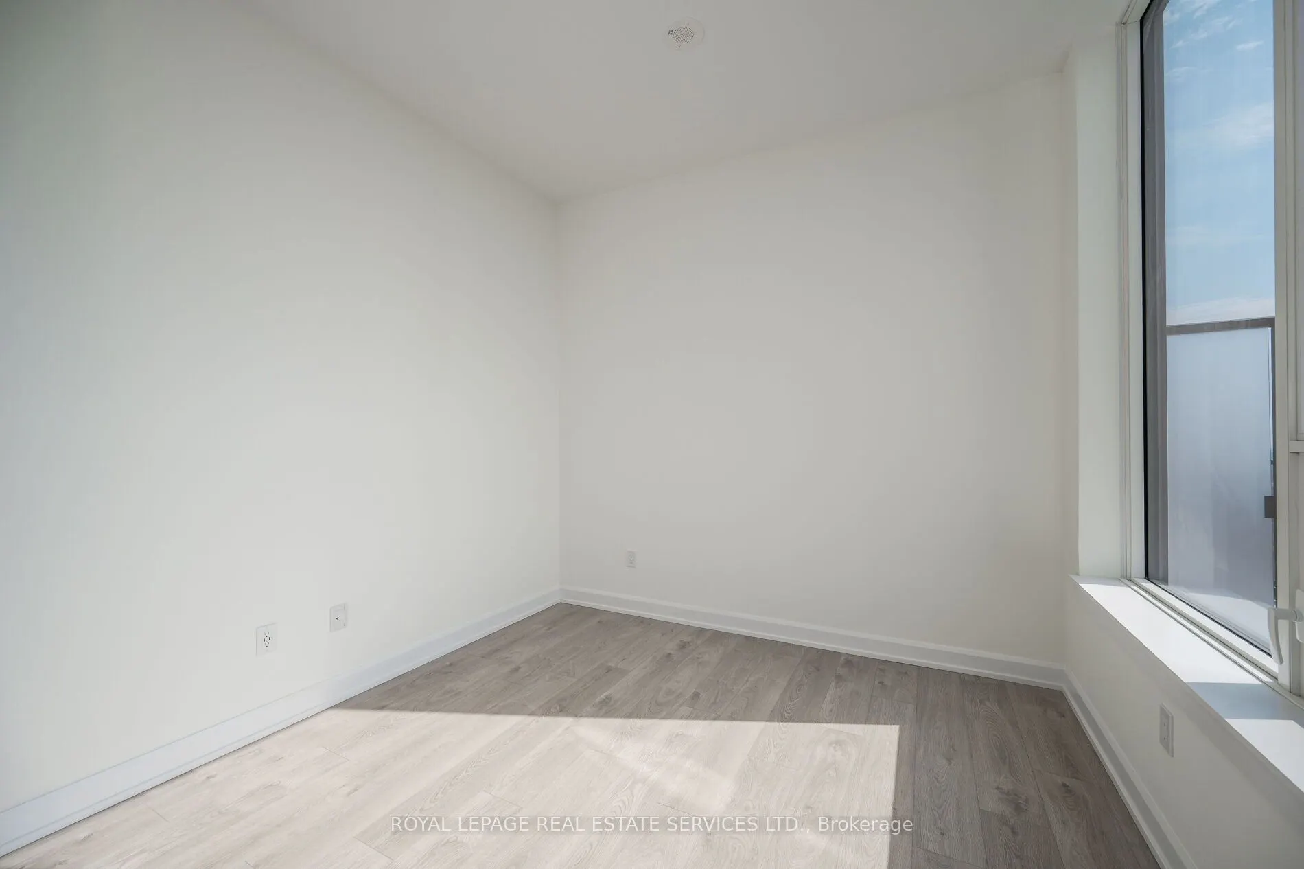 3220 William Coltson Avenue, #2201