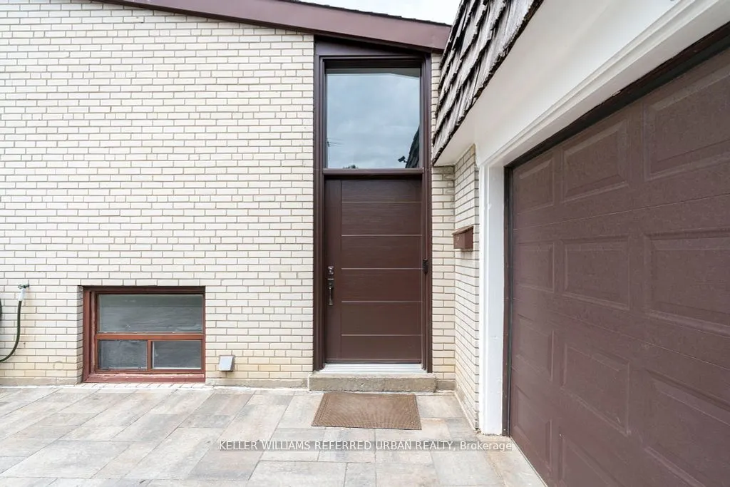 52 Masseygrove Crescent
