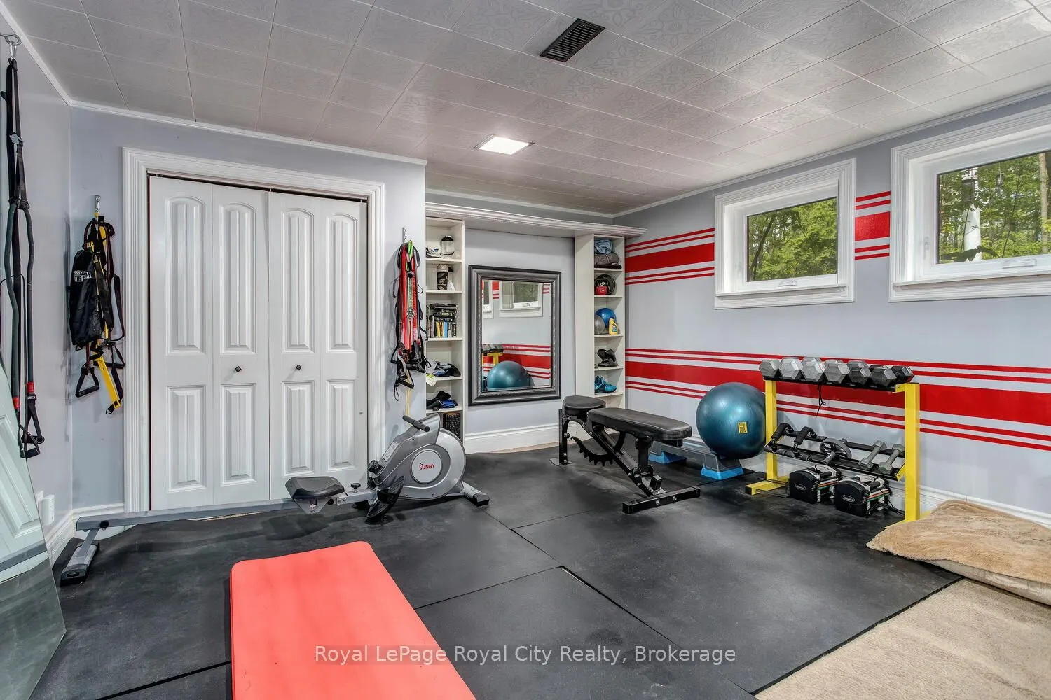 1158 Conservation Road E