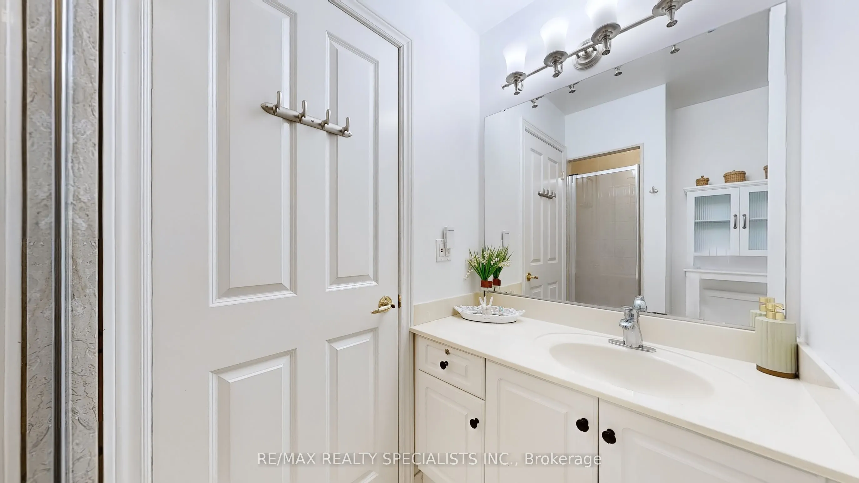 50 Old Mill Road, #608