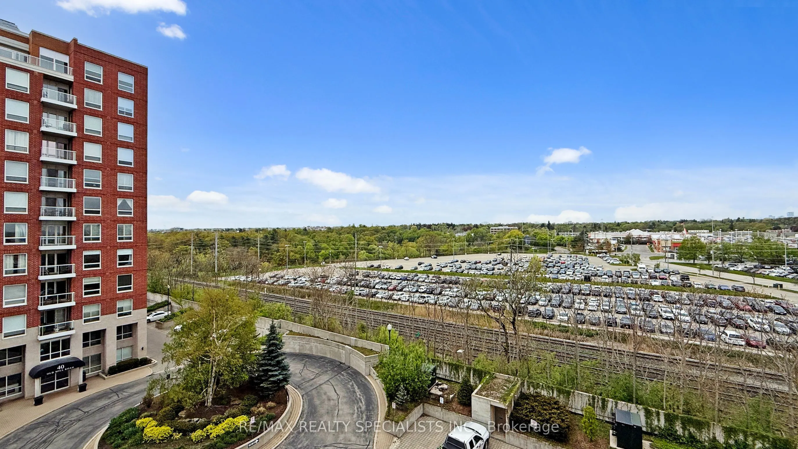 50 Old Mill Road, #608