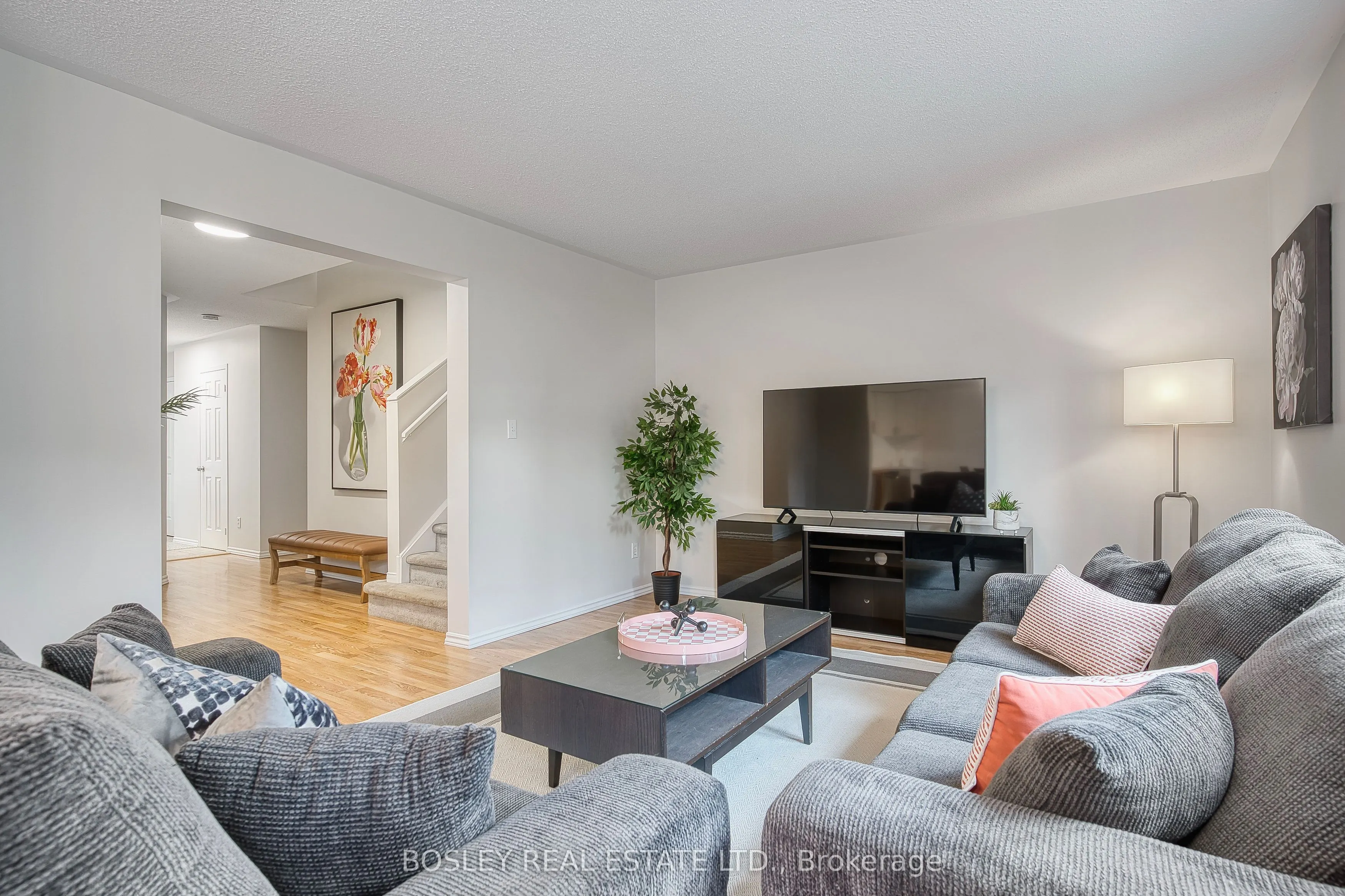 2104 White Dove Circle