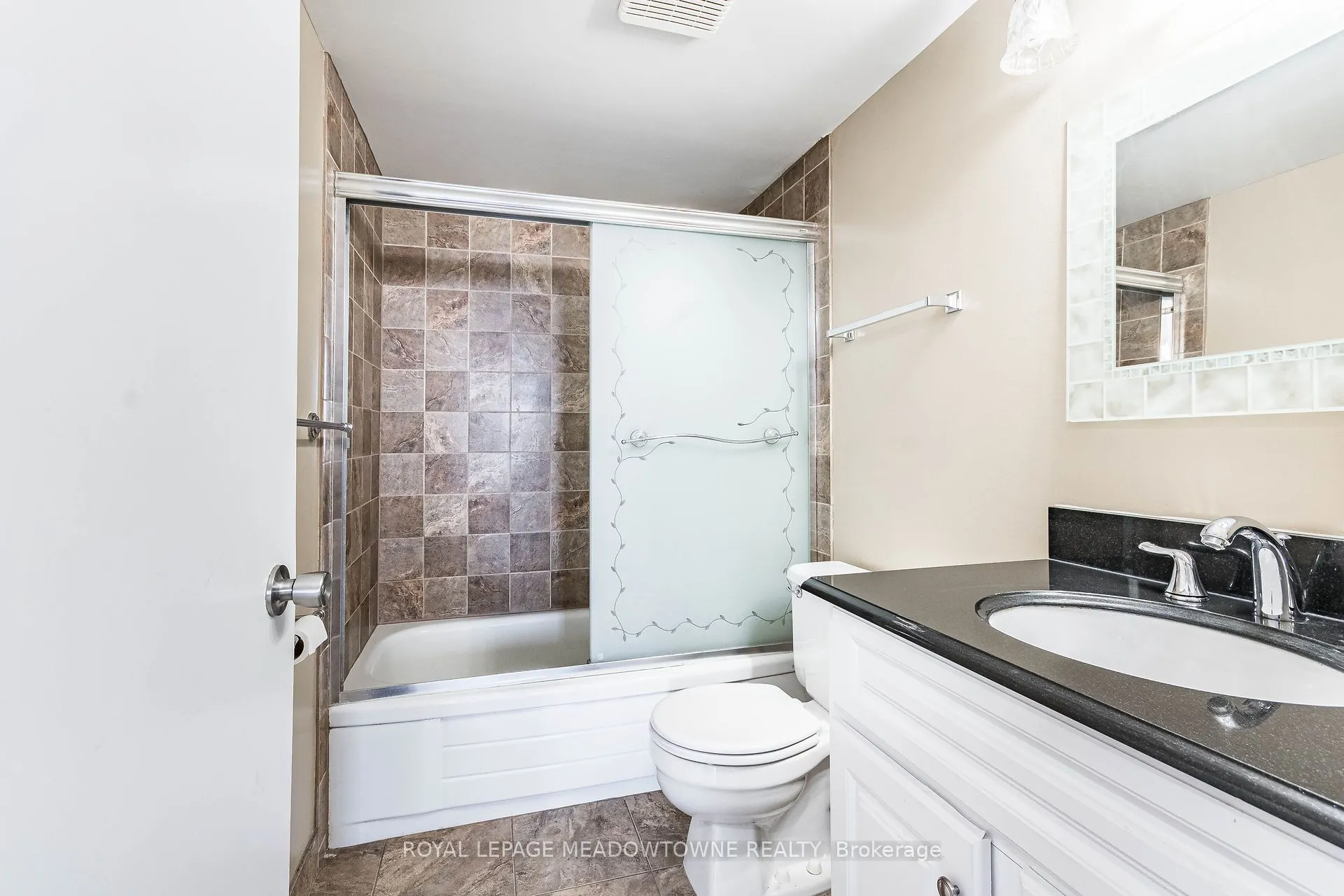 4205 Shipp Drive, #2106