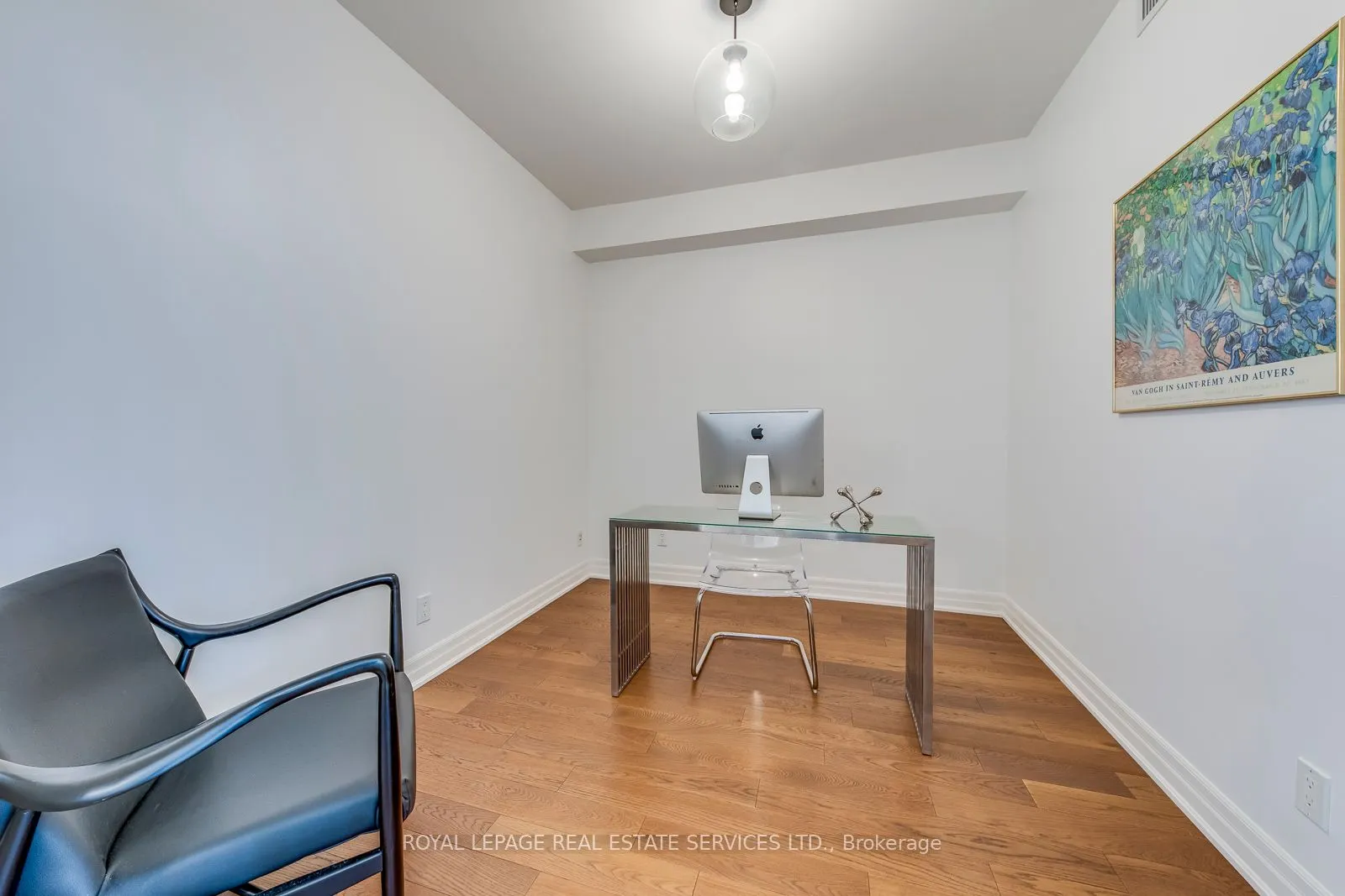 2855 Bloor Street W, #305