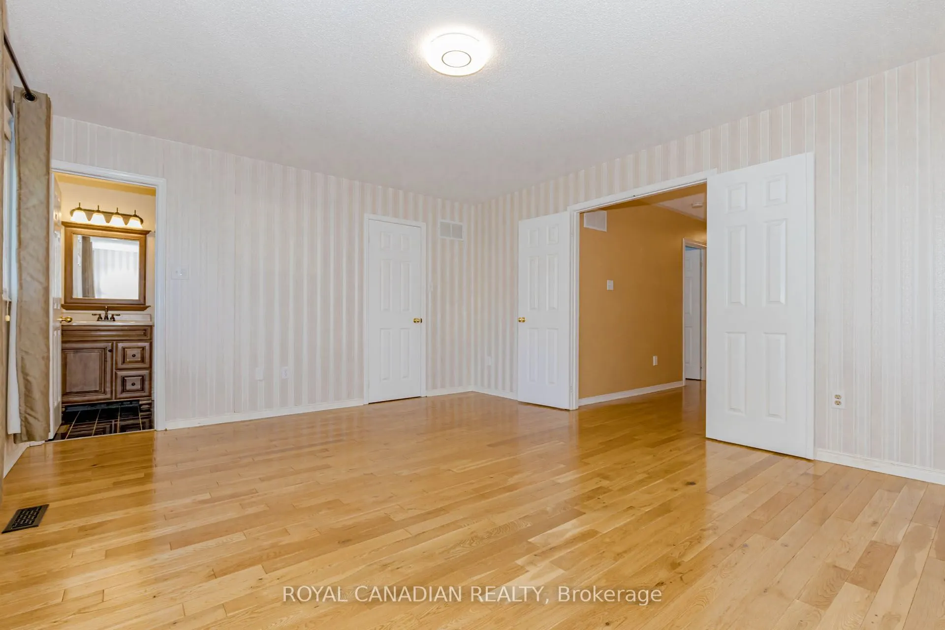 3940 Hazelridge Drive