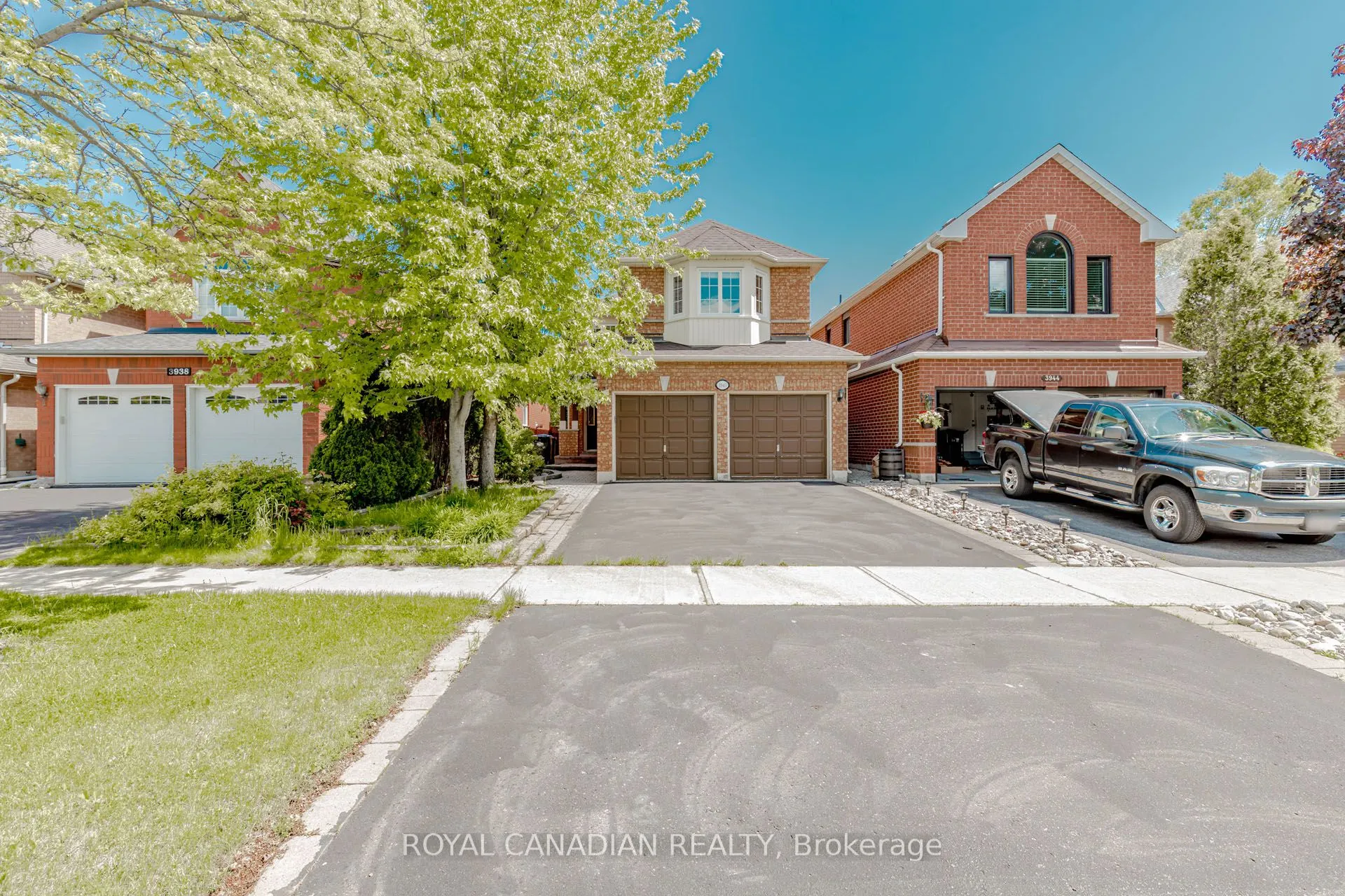 3940 Hazelridge Drive