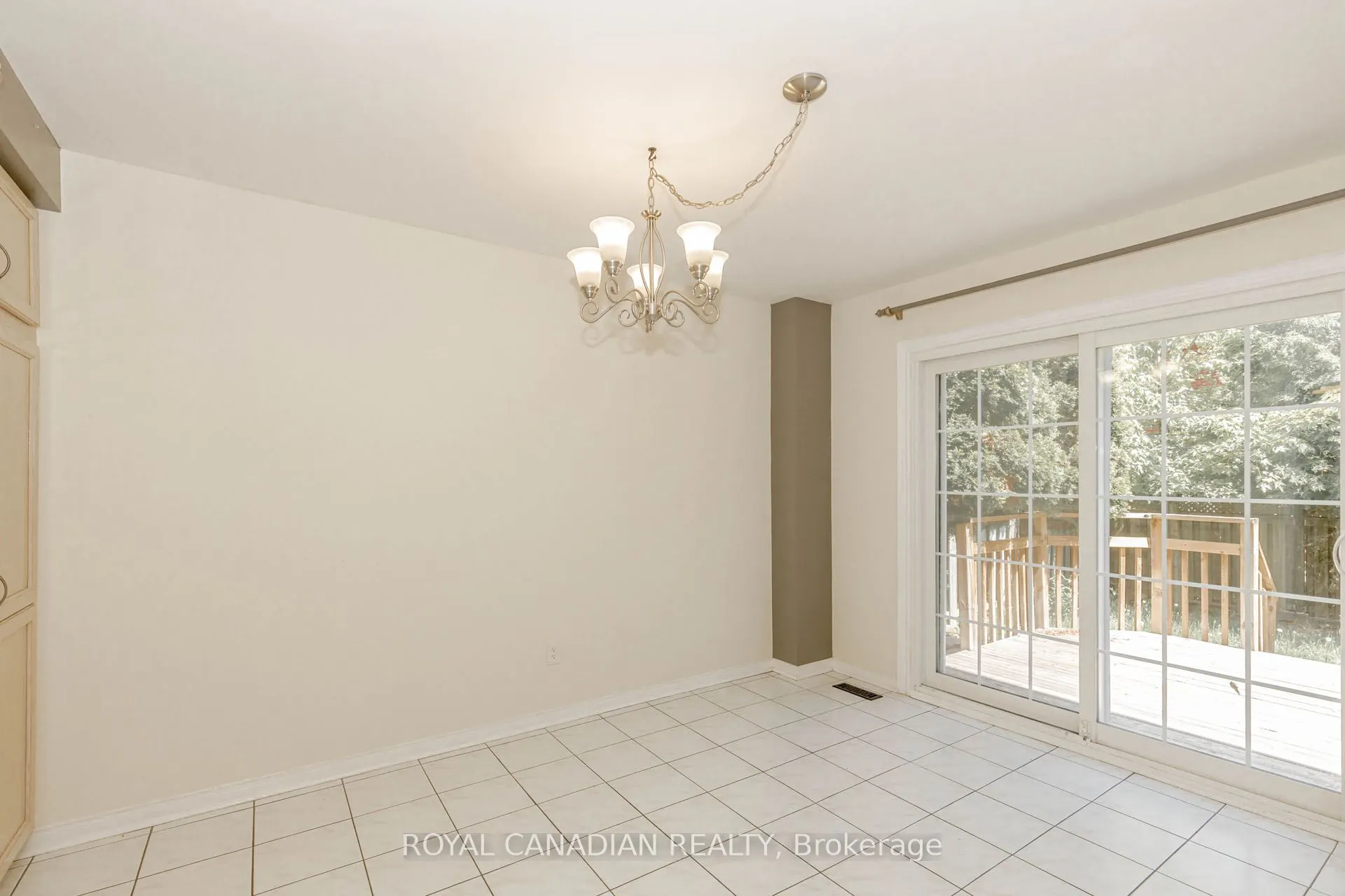 3940 Hazelridge Drive