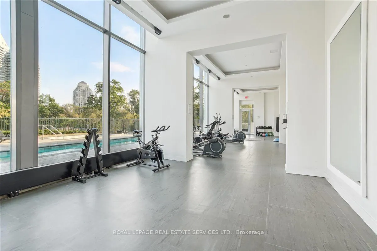 88 Park Lawn Road, #209