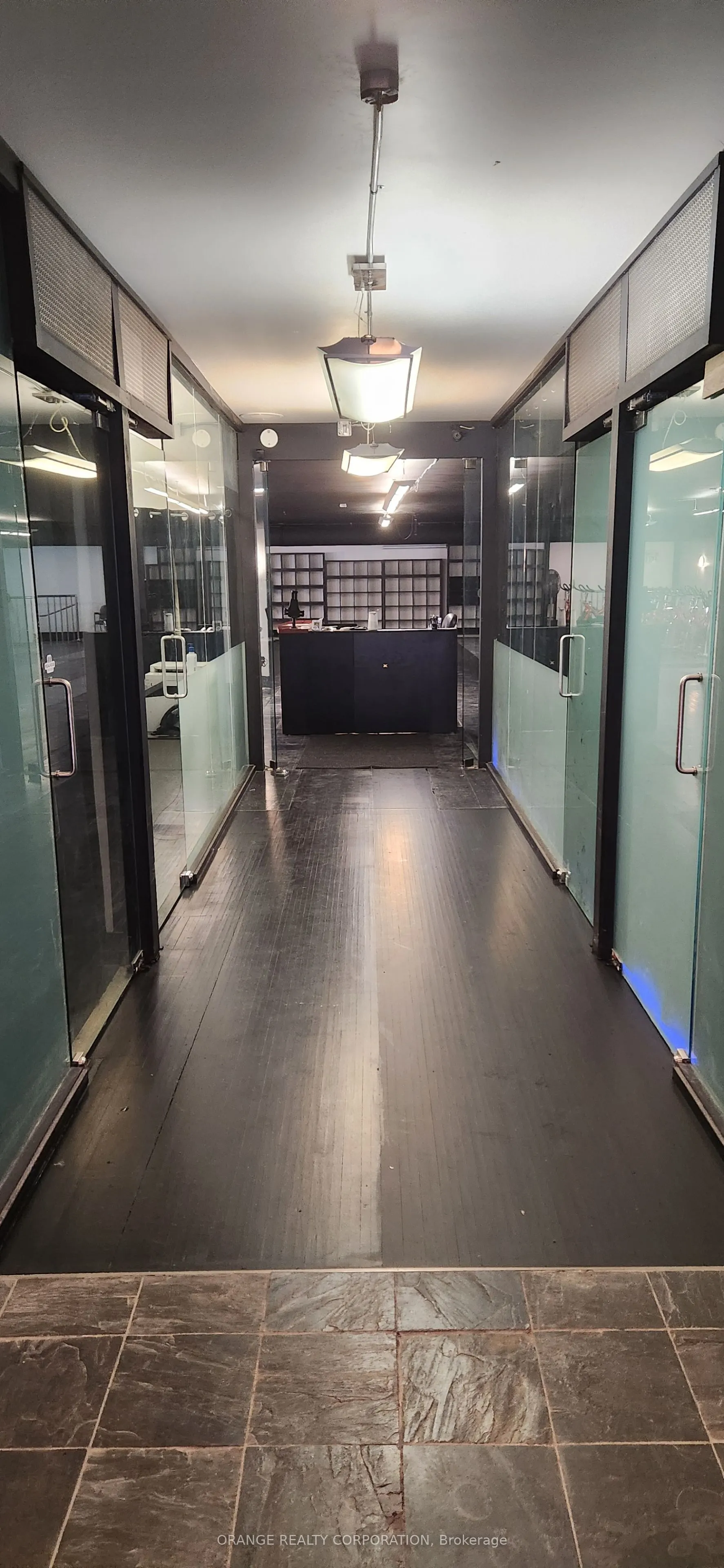 3299 Lake Shore Boulevard W, #102