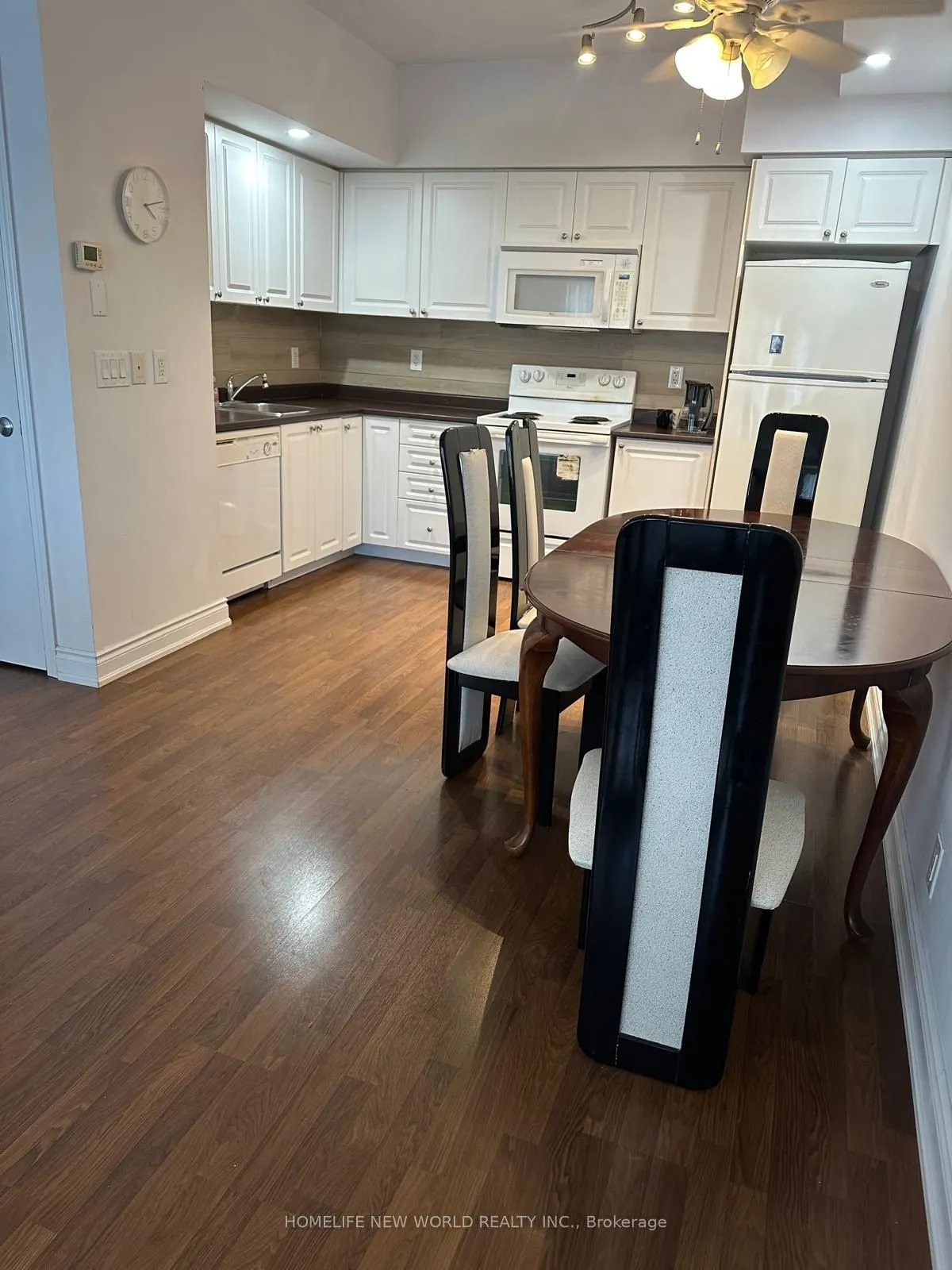 25 Richgrove Drive, #217