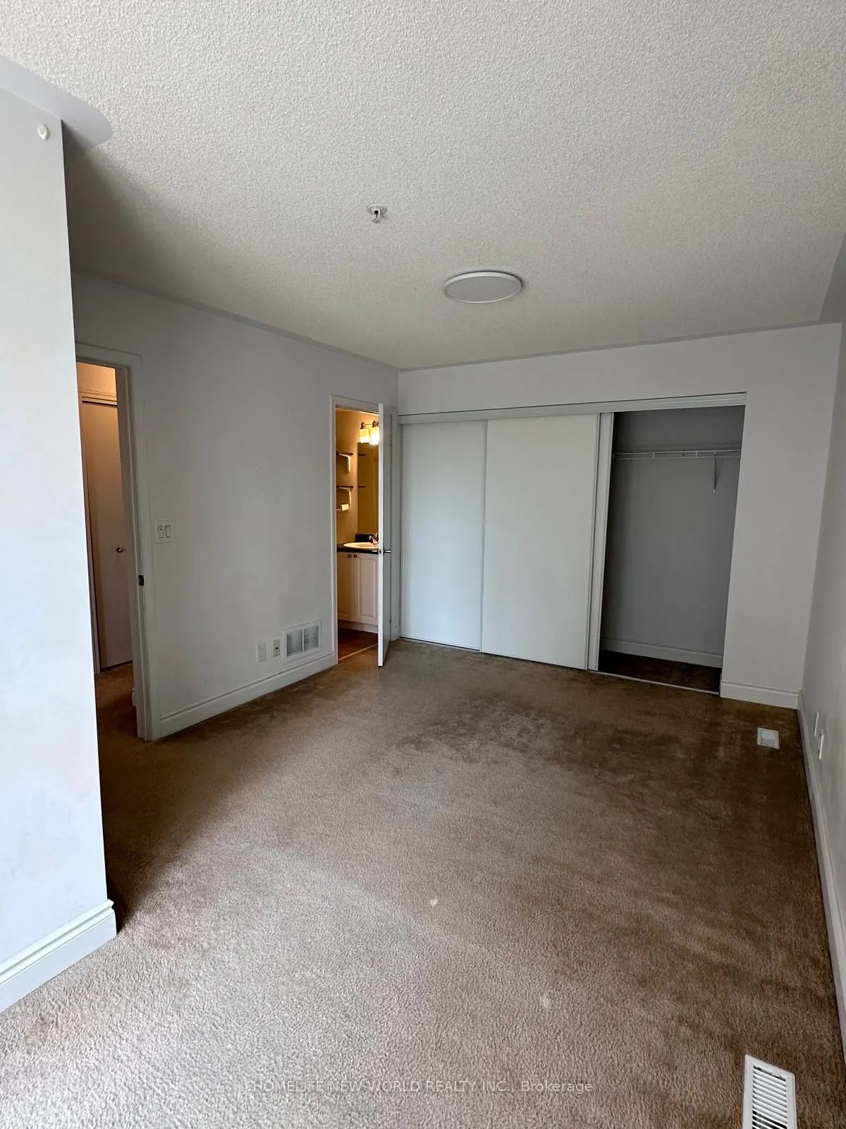 25 Richgrove Drive, #217
